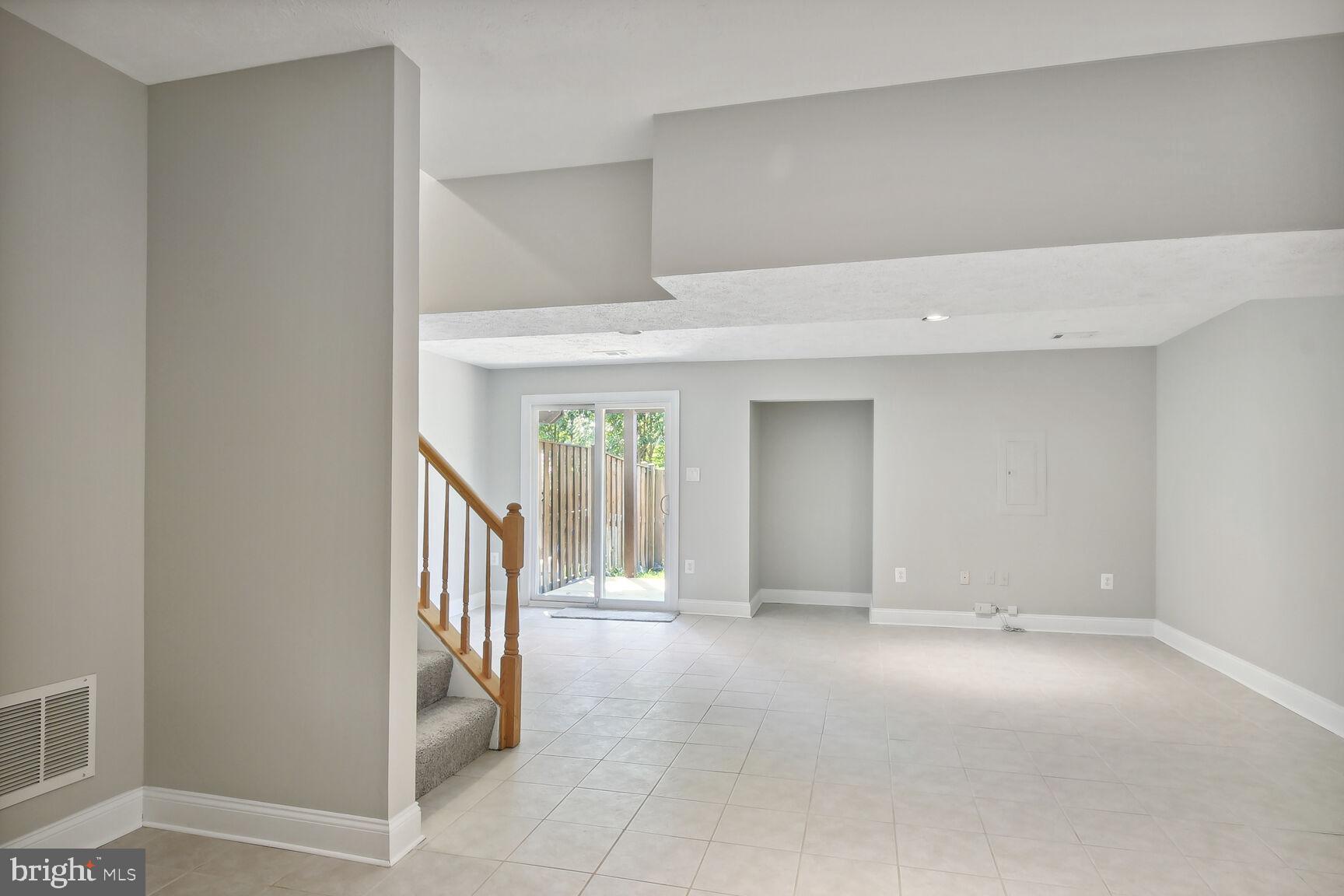 PARADISE - Residential