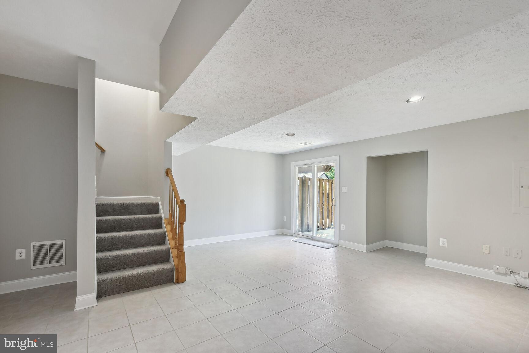 PARADISE - Residential