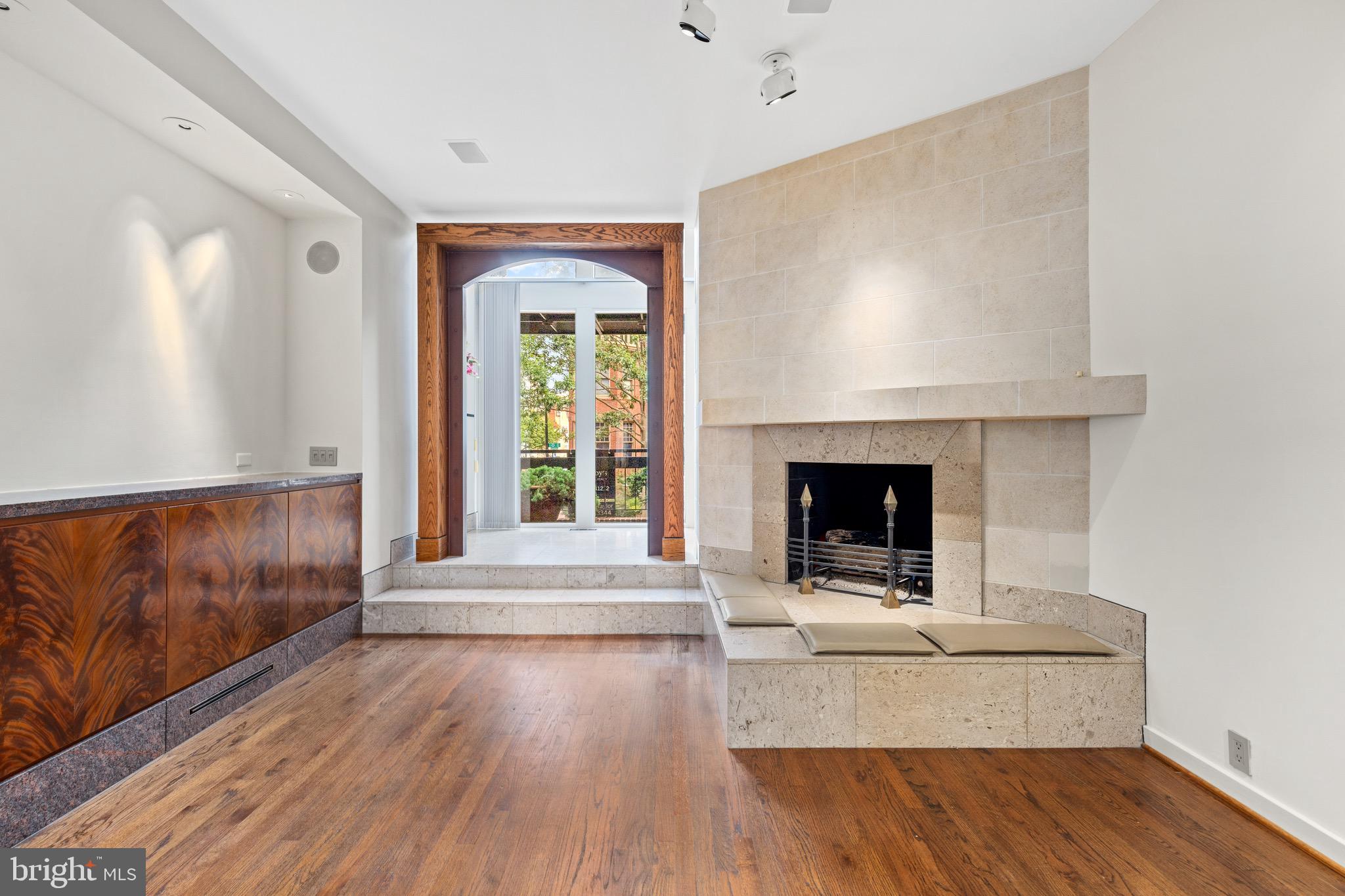 2014 O STREET NW
