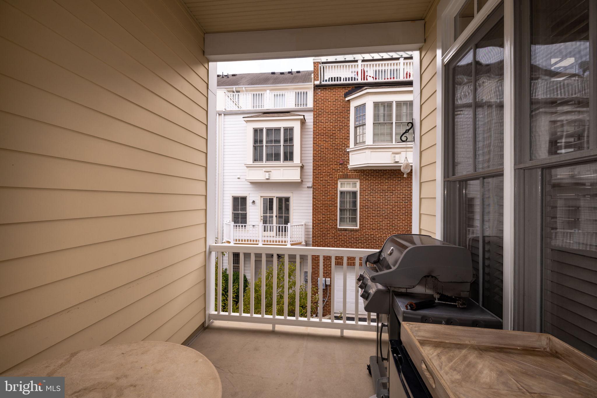 POTOMAC GREENS - Residential Lease