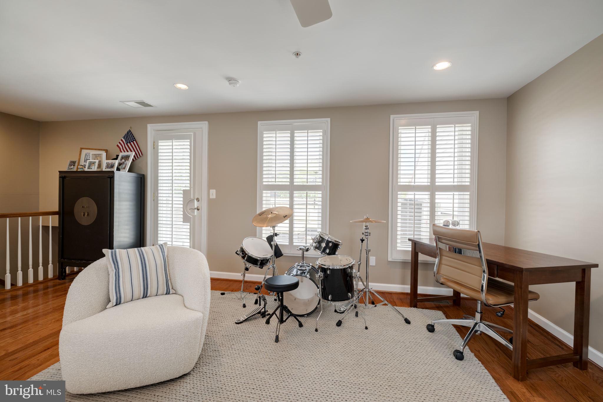 POTOMAC GREENS - Residential Lease