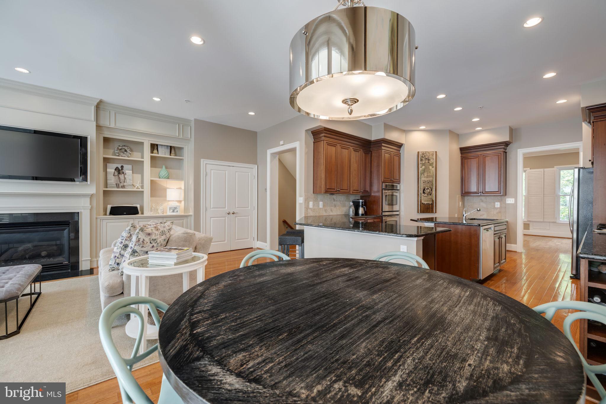 POTOMAC GREENS - Residential Lease