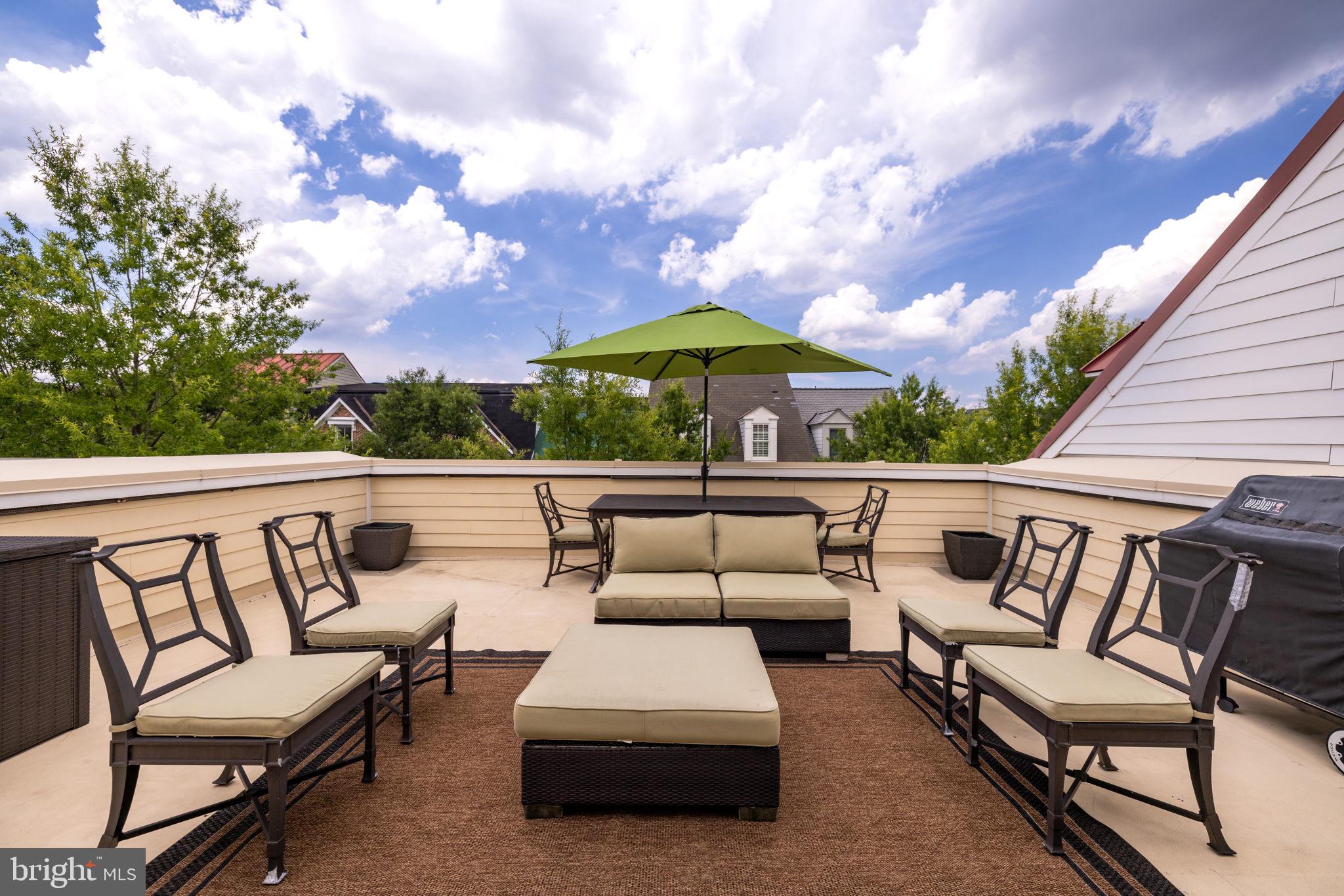 POTOMAC GREENS - Residential Lease