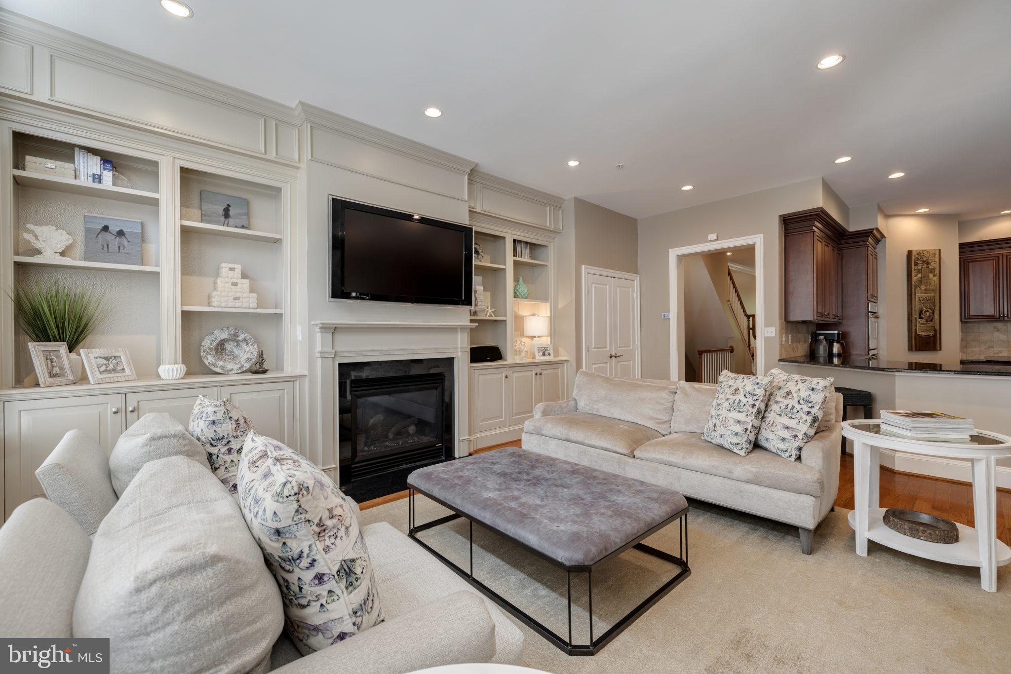 POTOMAC GREENS - Residential Lease