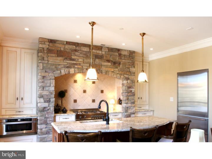 CANAL STREET - Residential