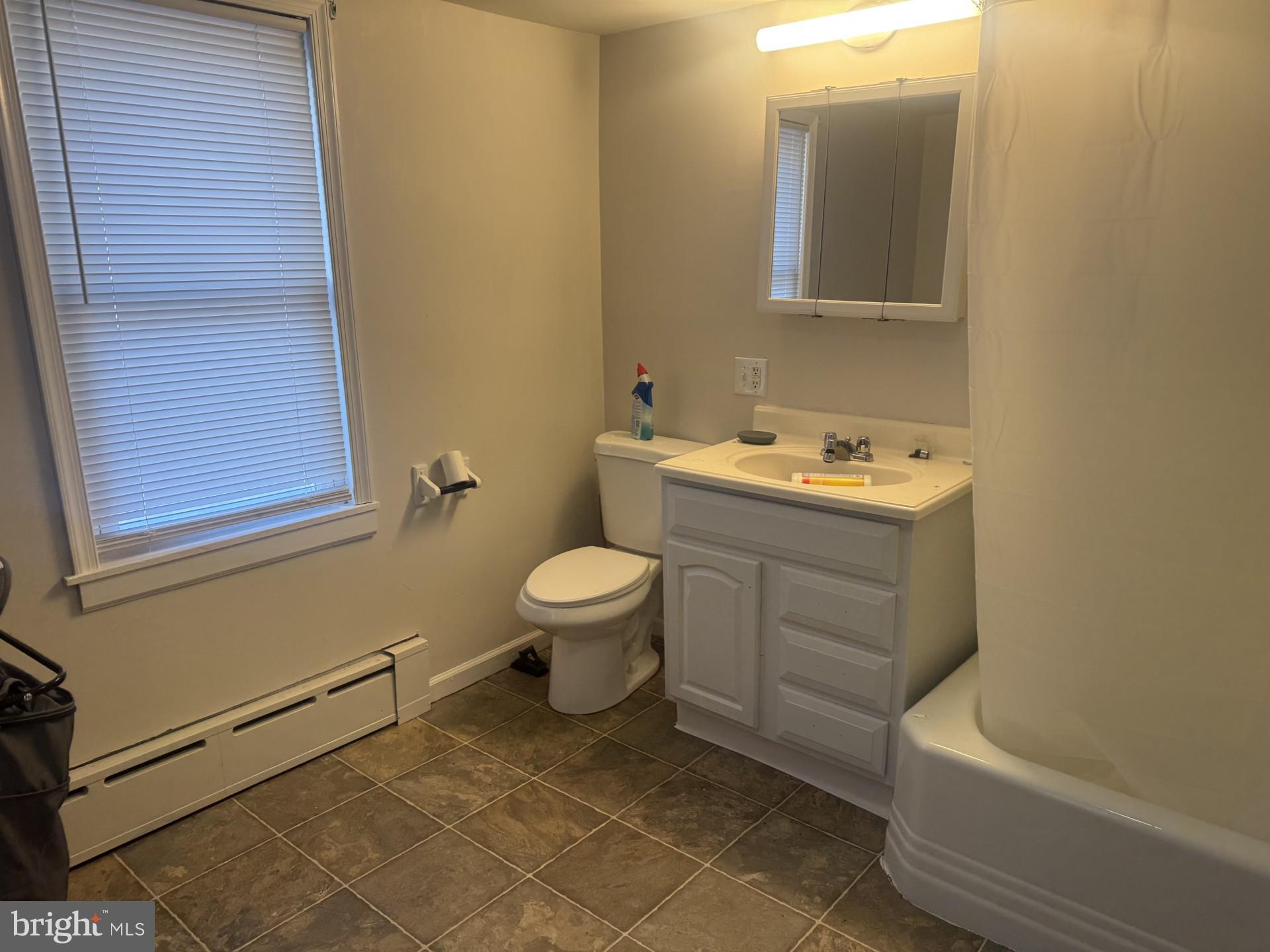 DUTCH HILL - Residential