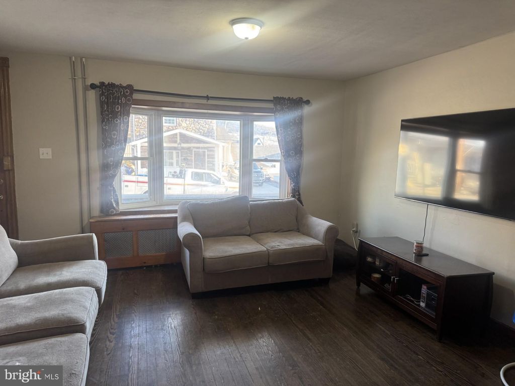 Photo of 429 E Elm Street, TAMAQUA, PA 18252 (MLS # PASK2025834)