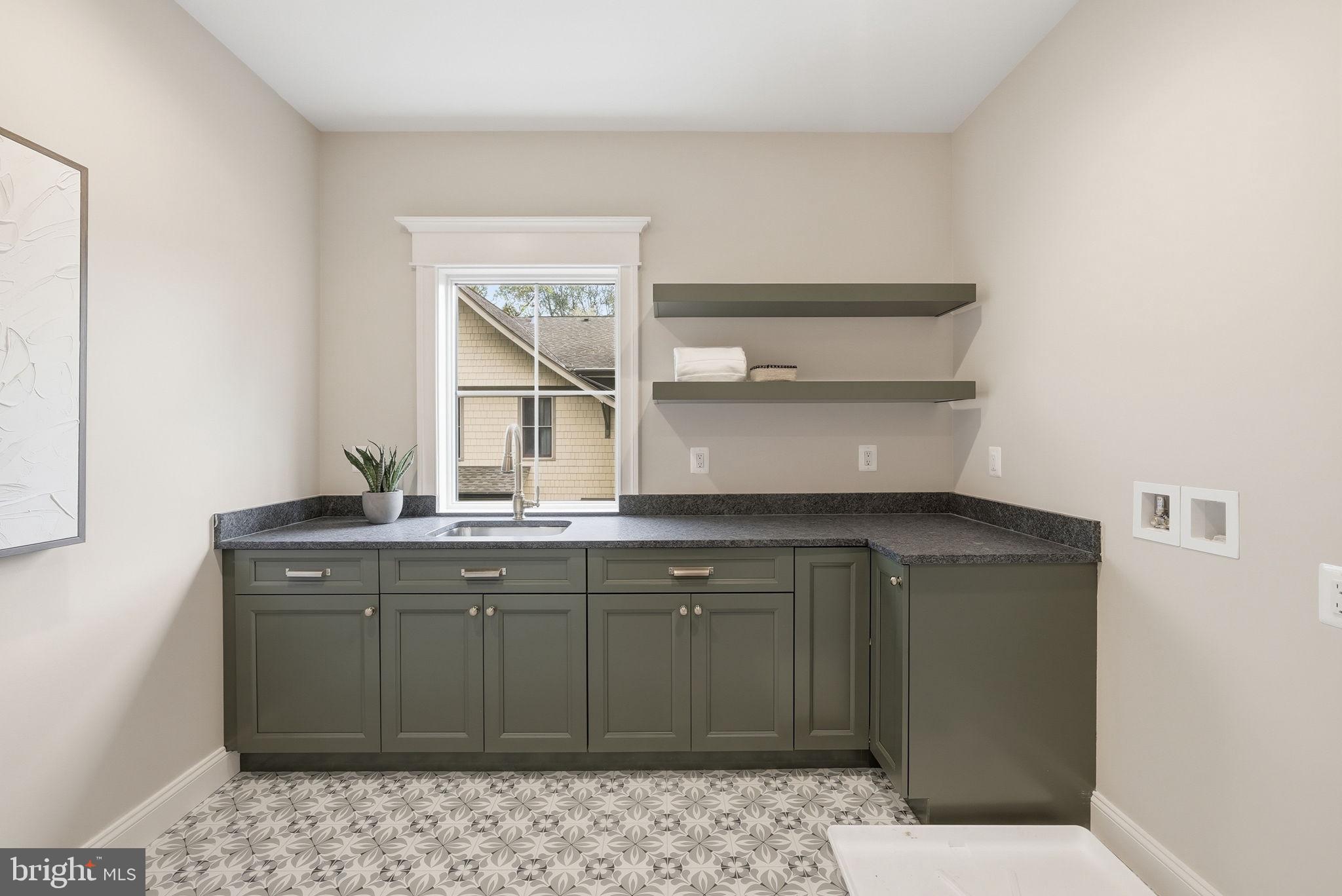 WINDOVER HEIGHTS - Residential