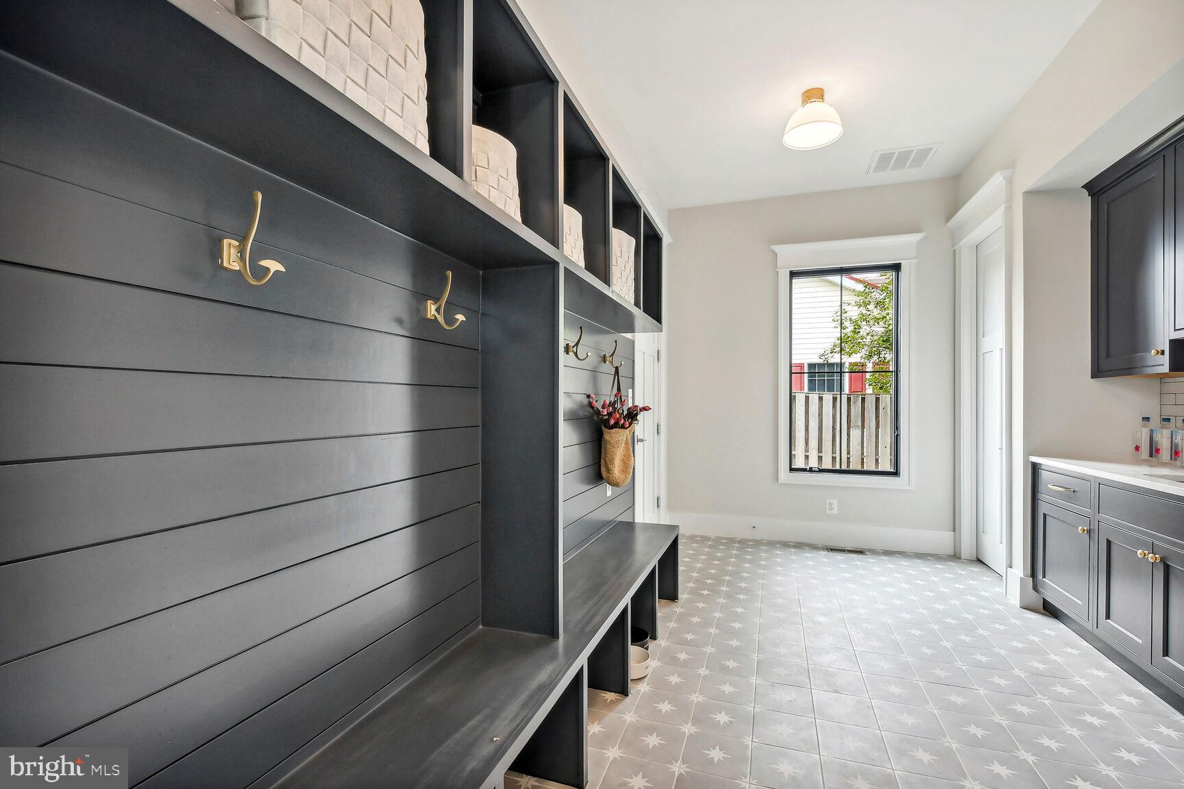 WINDOVER HEIGHTS - Residential