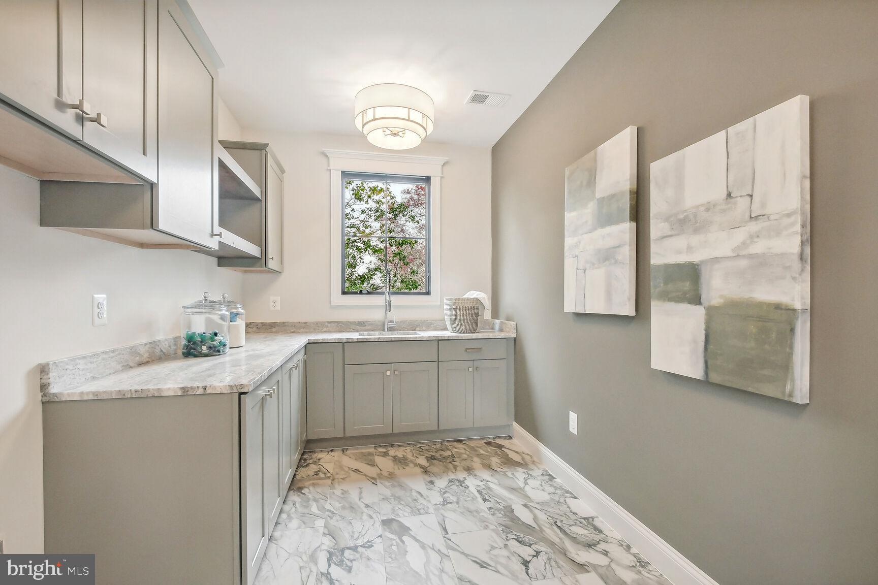 WINDOVER HEIGHTS - Residential