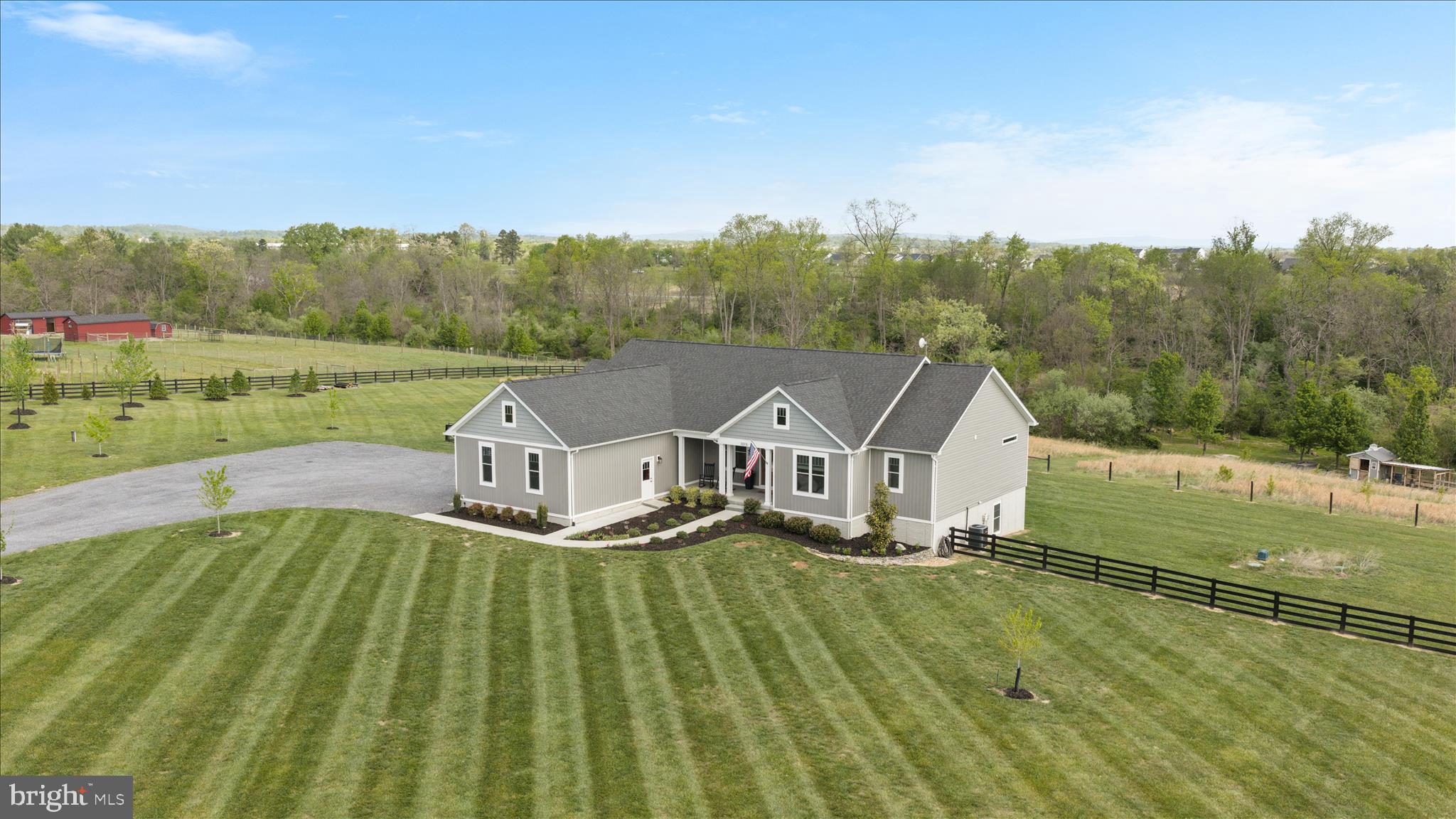 LOCUST LEVEL - Residential