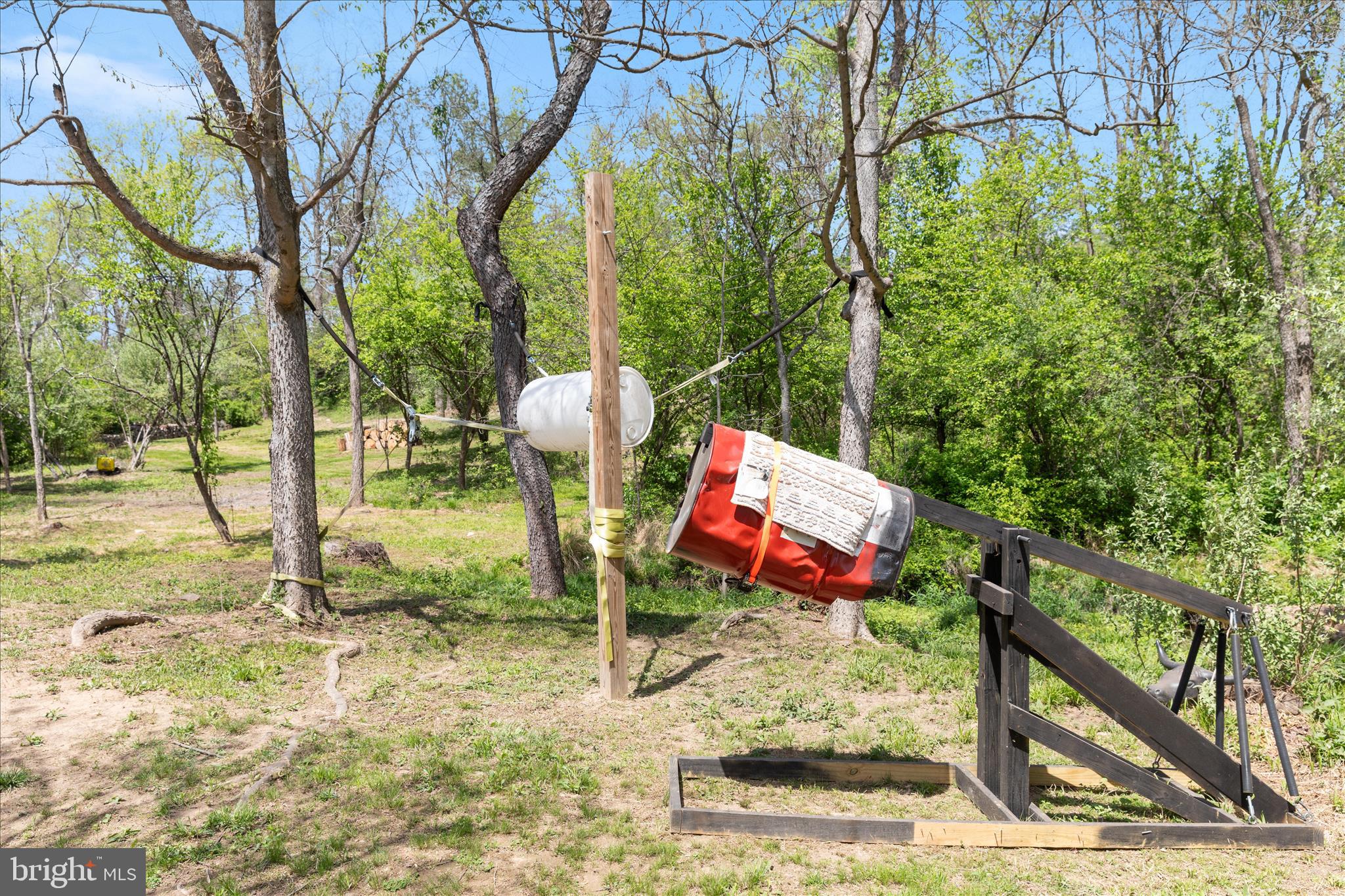 LOCUST LEVEL - Residential