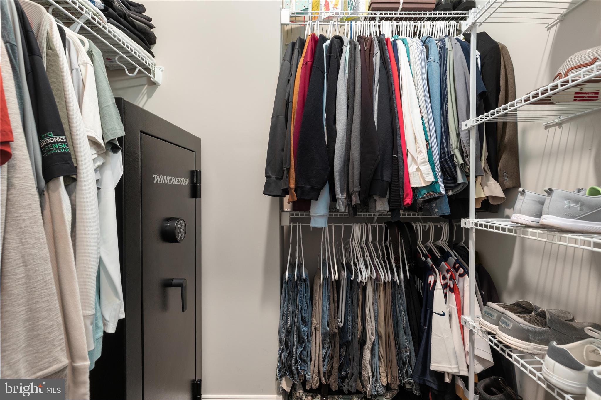 LOCUST LEVEL - Residential