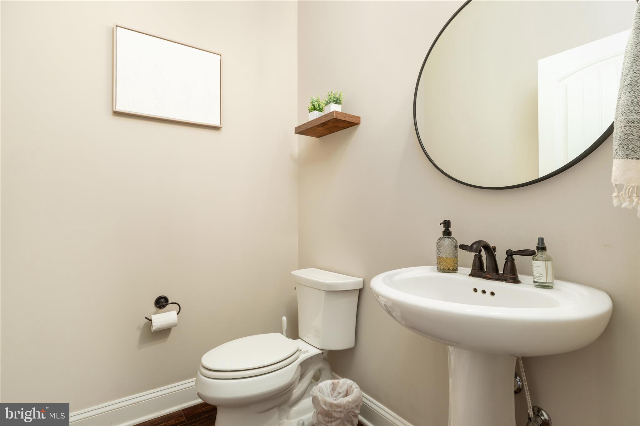 LOCUST LEVEL - Residential