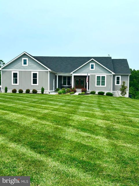 1015 REDBUD WINCHESTER VA 22603