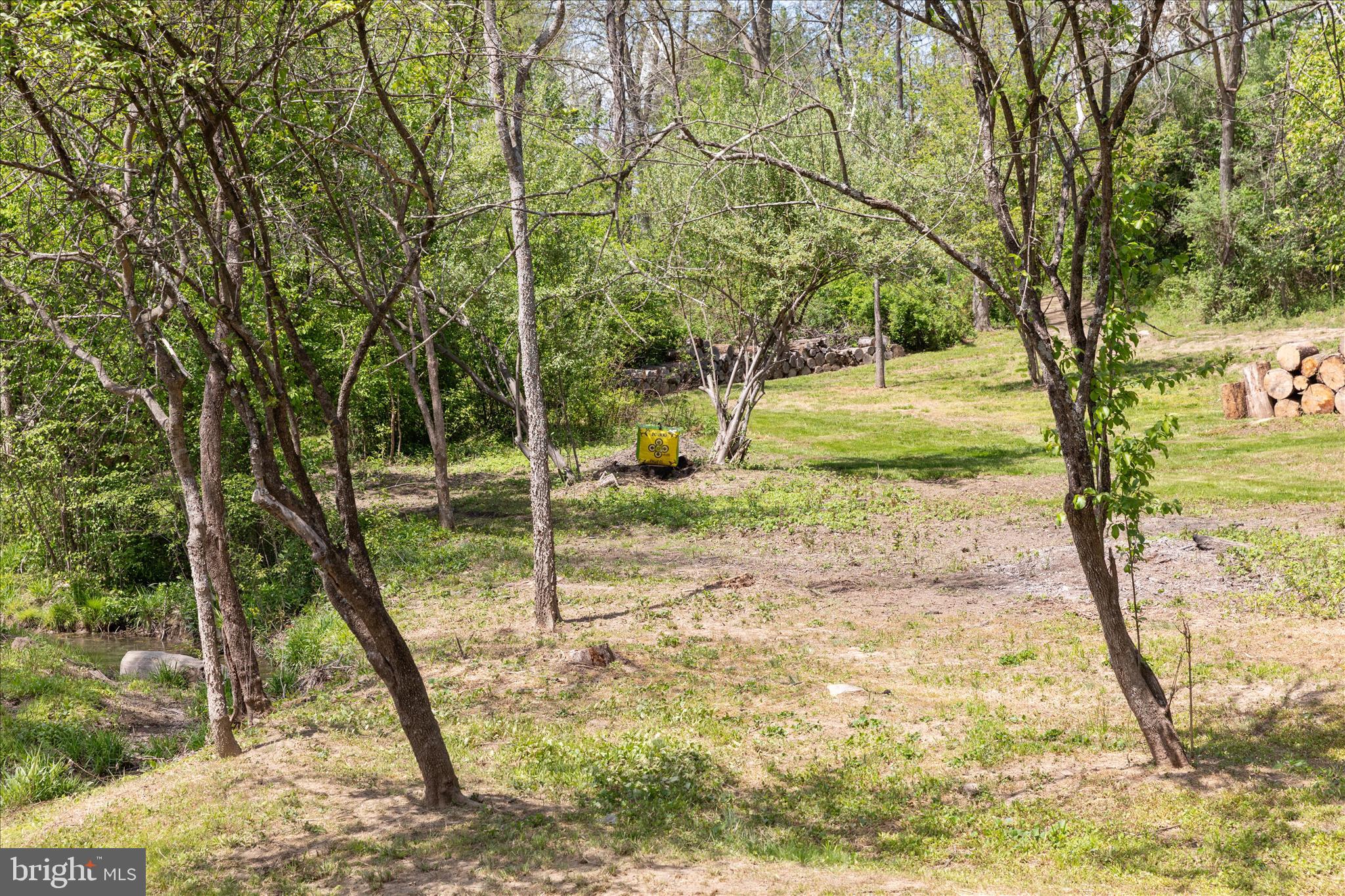 LOCUST LEVEL - Residential