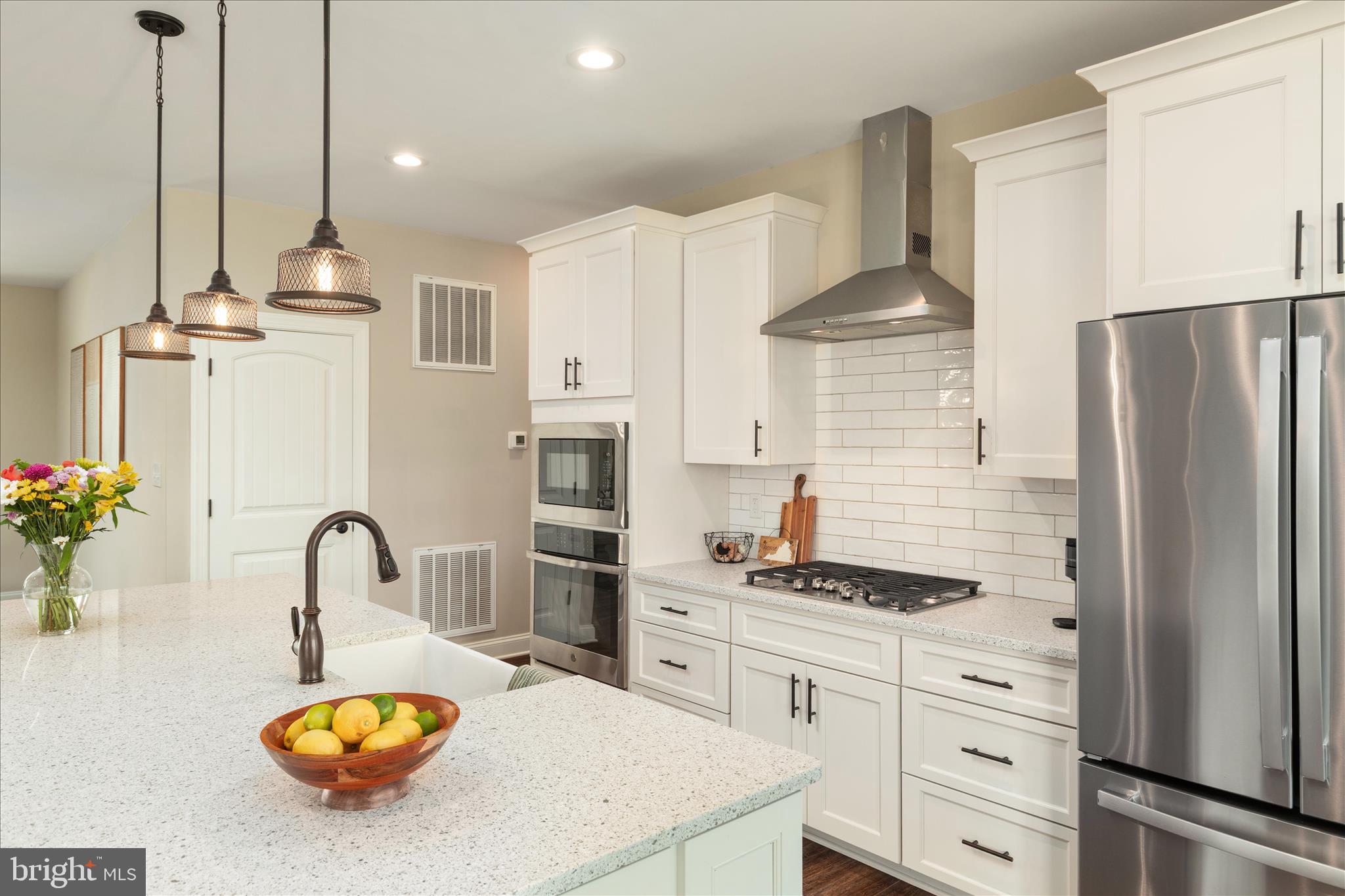 LOCUST LEVEL - Residential