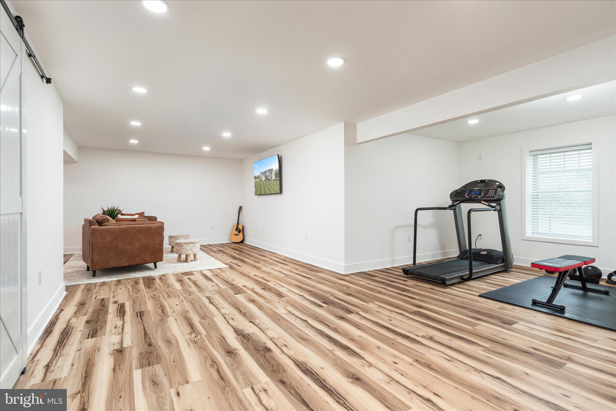 LOCUST LEVEL - Residential