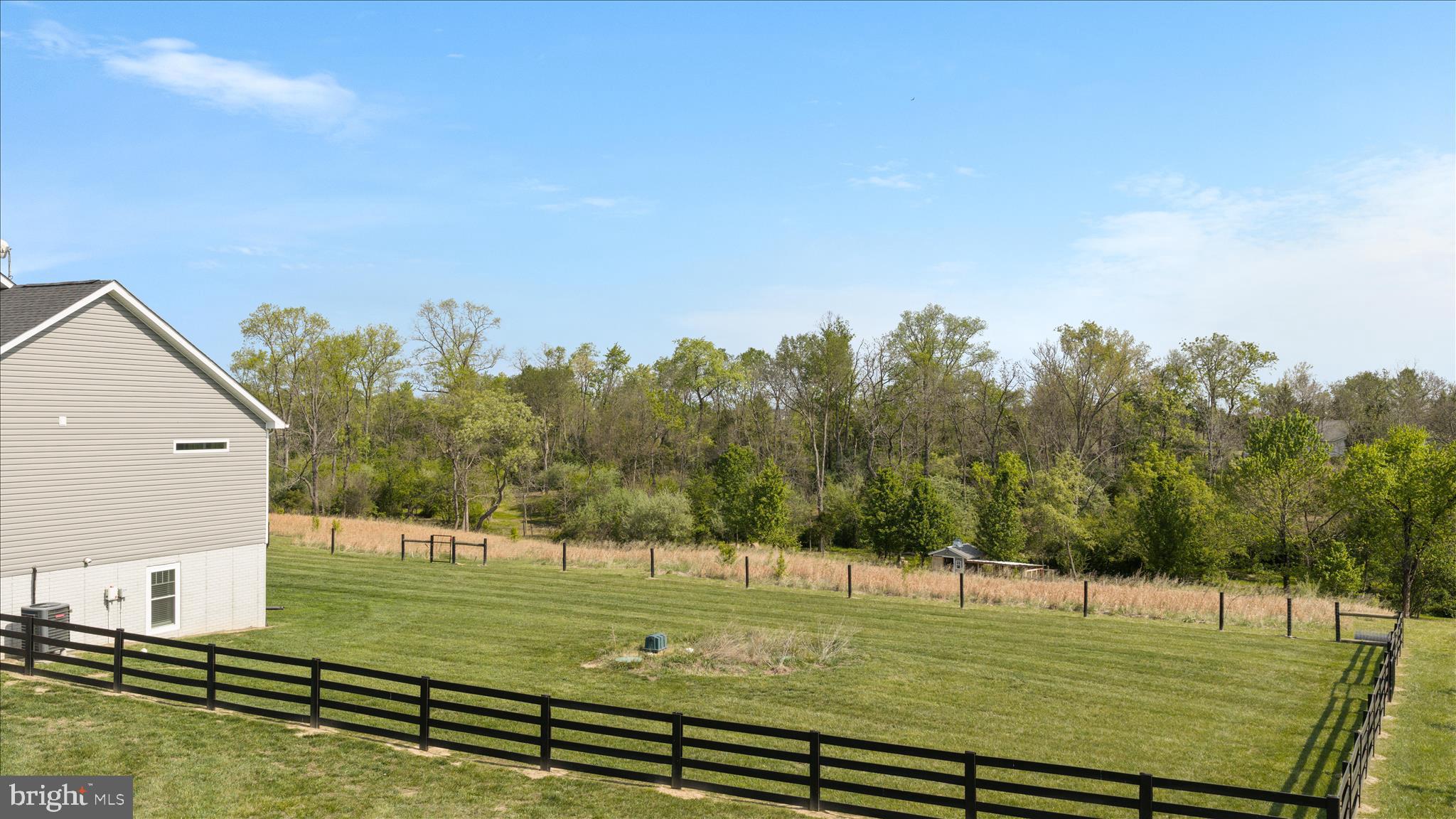 LOCUST LEVEL - Residential