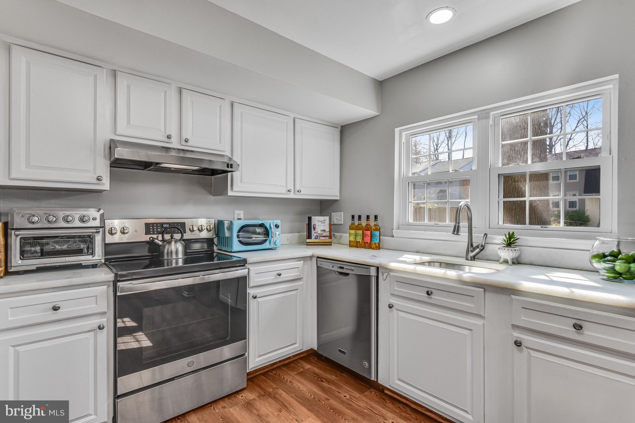 BURKE CENTRE - Residential