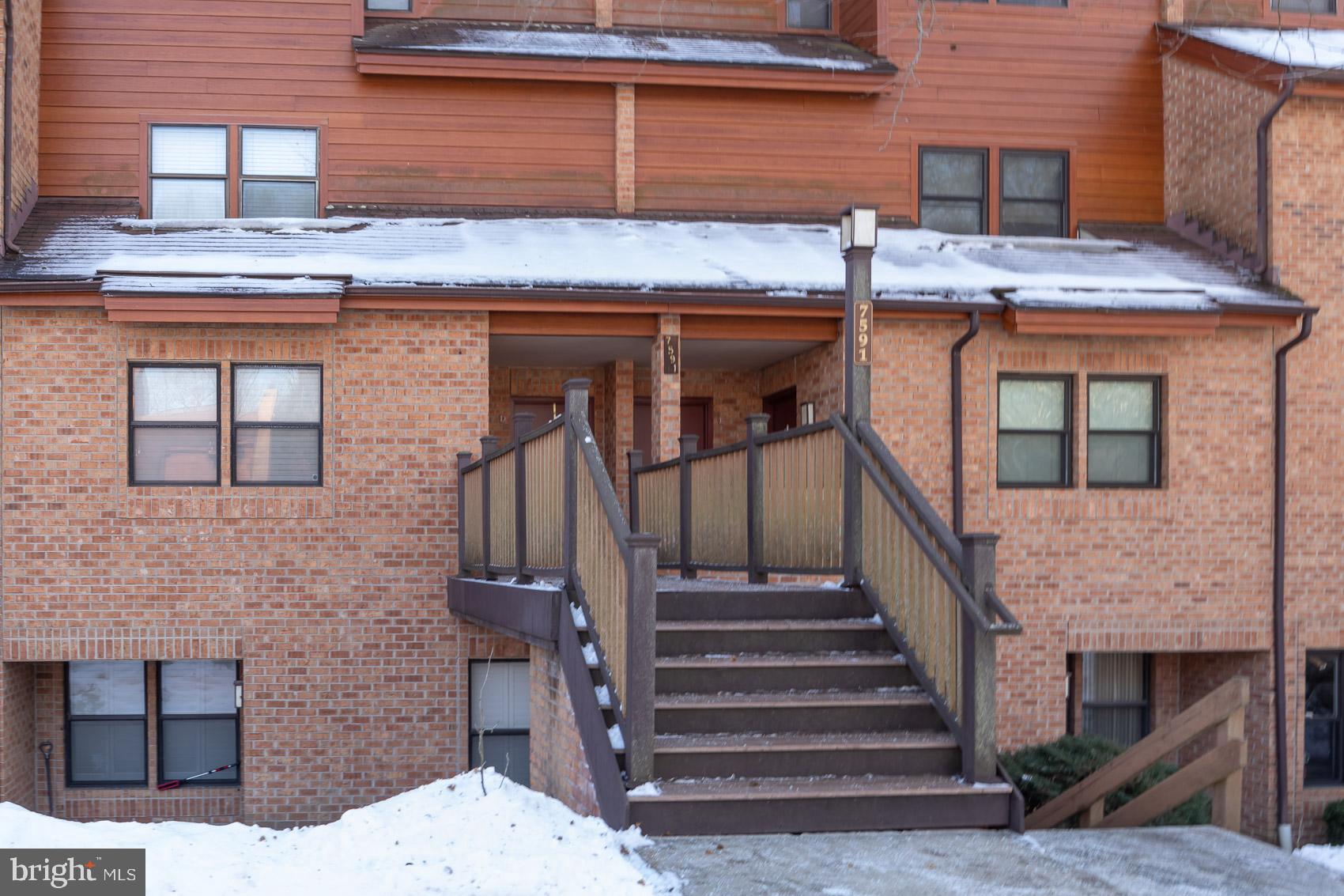 DICKINSON - Residential