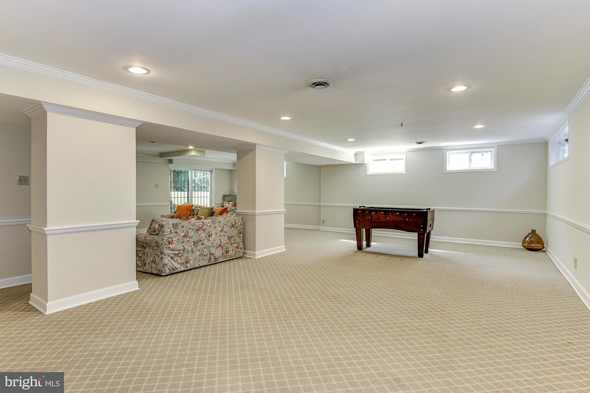 BURNING TREE ESTATES - Residential