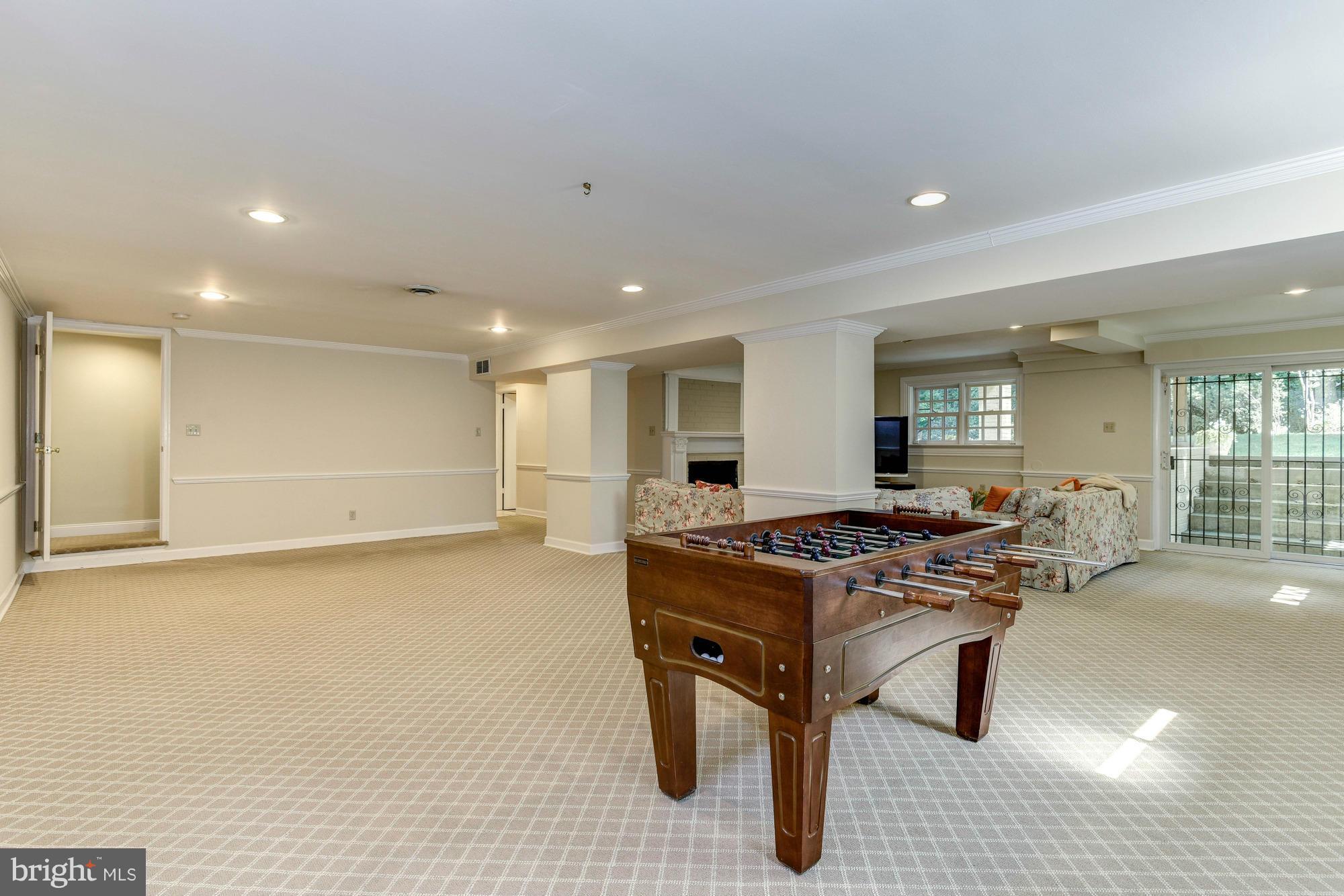 BURNING TREE ESTATES - Residential