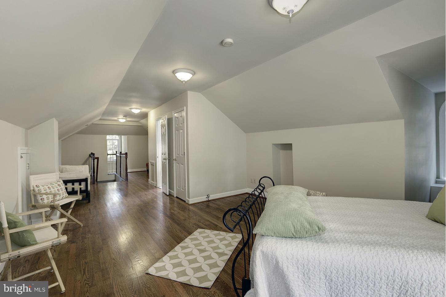 BURNING TREE ESTATES - Residential