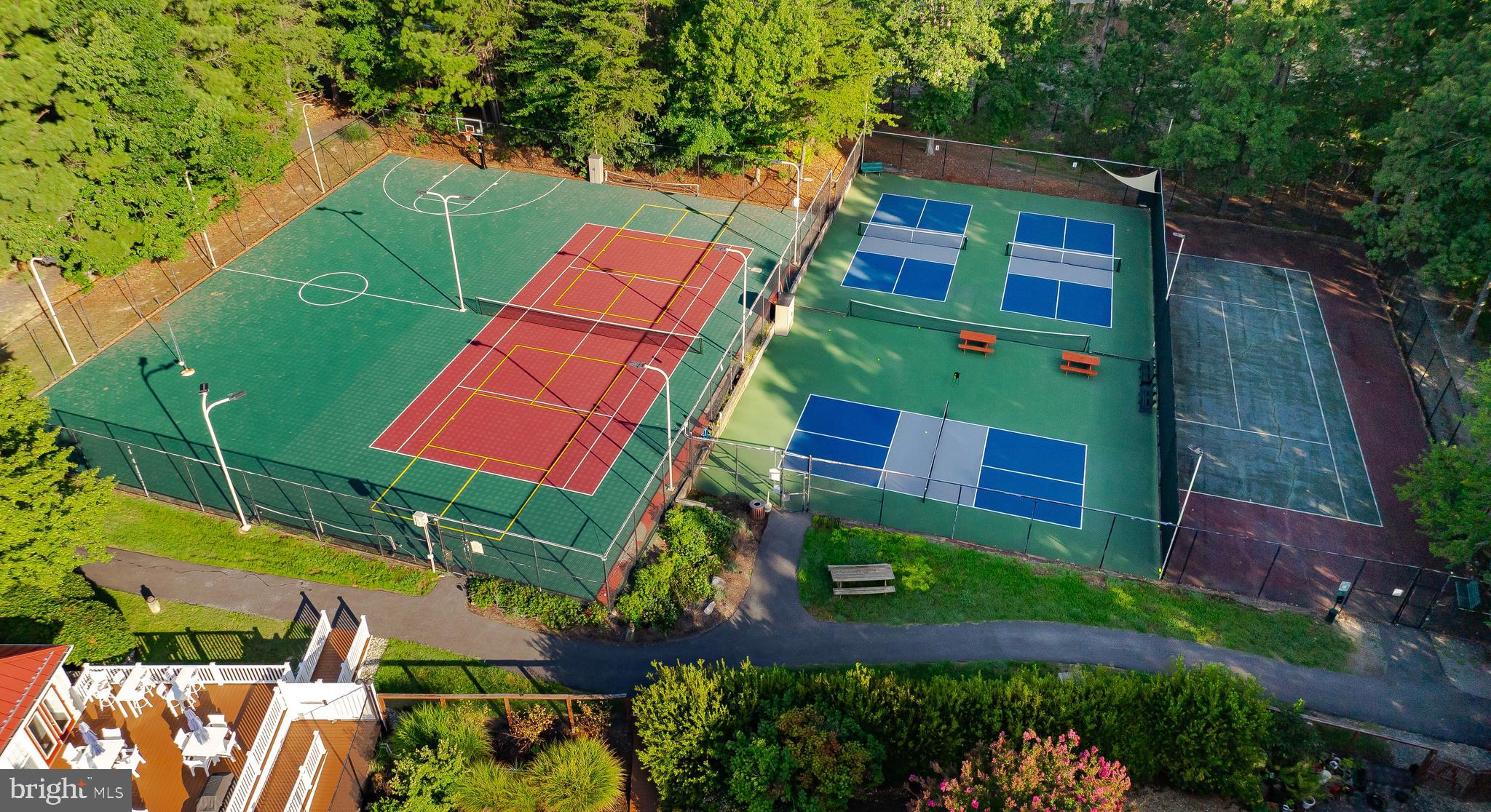 SOLOMANS LANDING CONDOMINIUMS - Residential