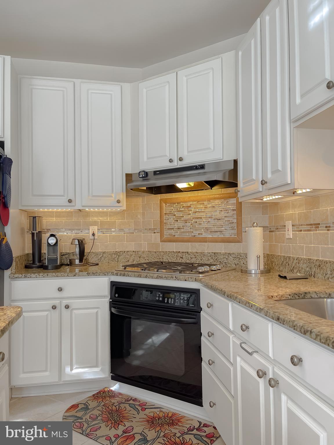 SOLOMANS LANDING CONDOMINIUMS - Residential