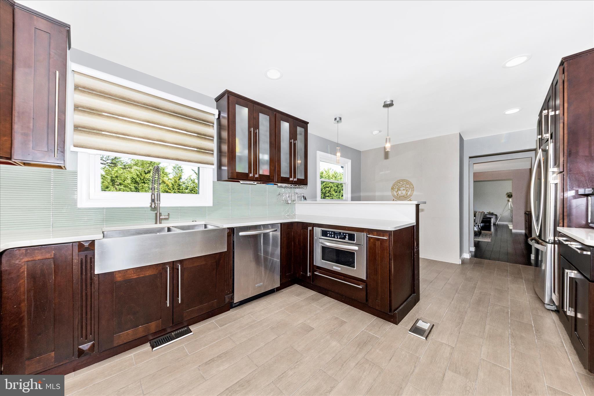 DERWOOD - Residential