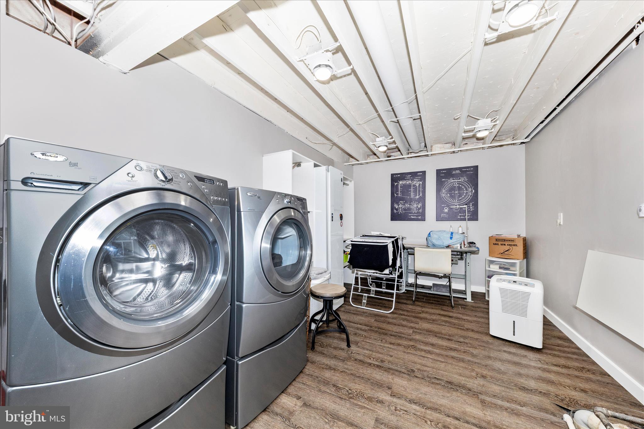 DERWOOD - Residential