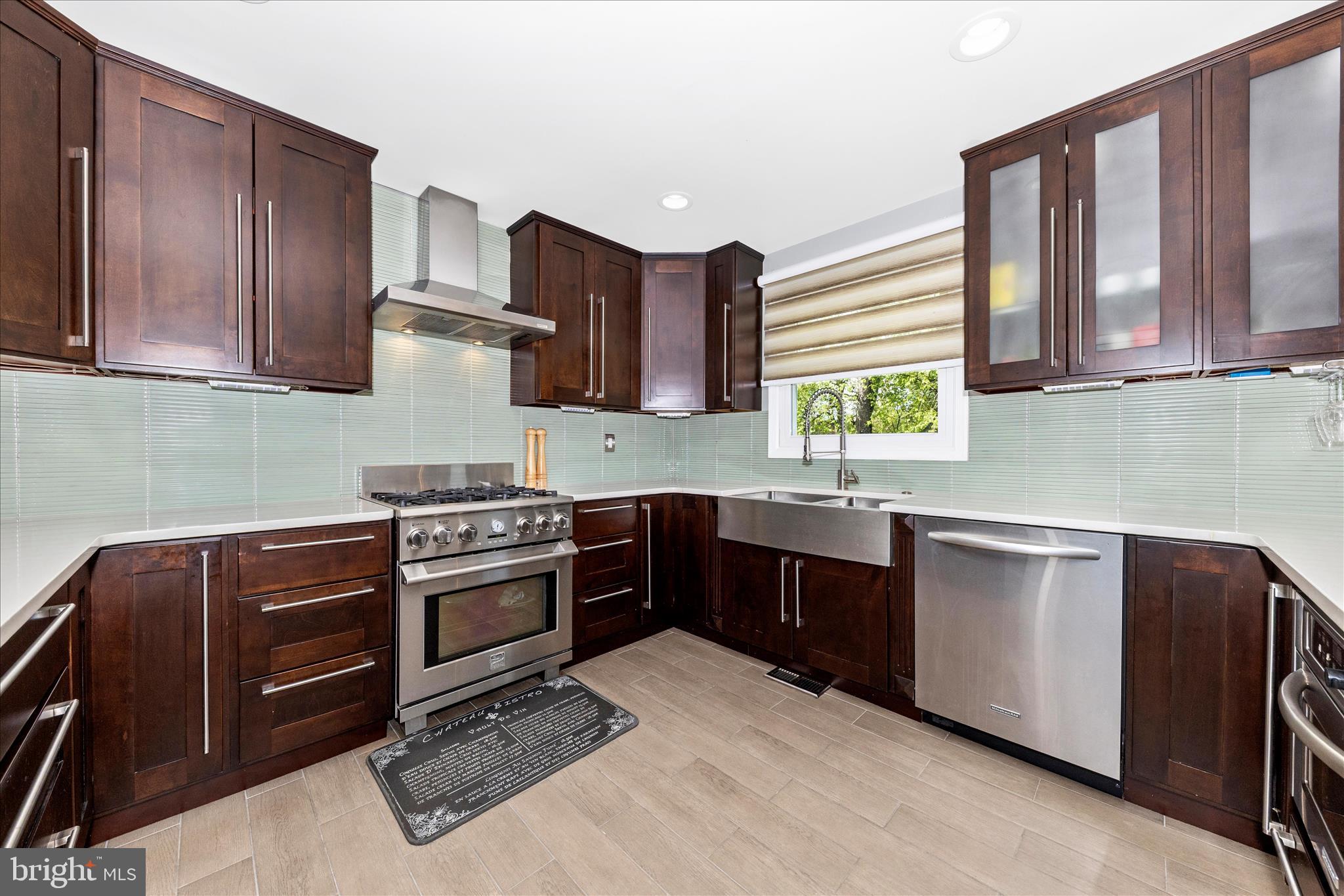 DERWOOD - Residential