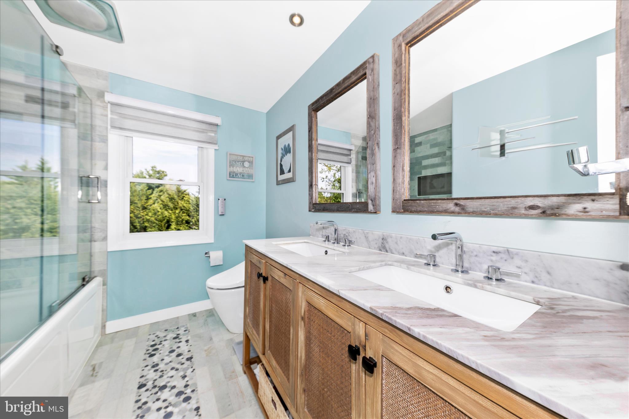 DERWOOD - Residential