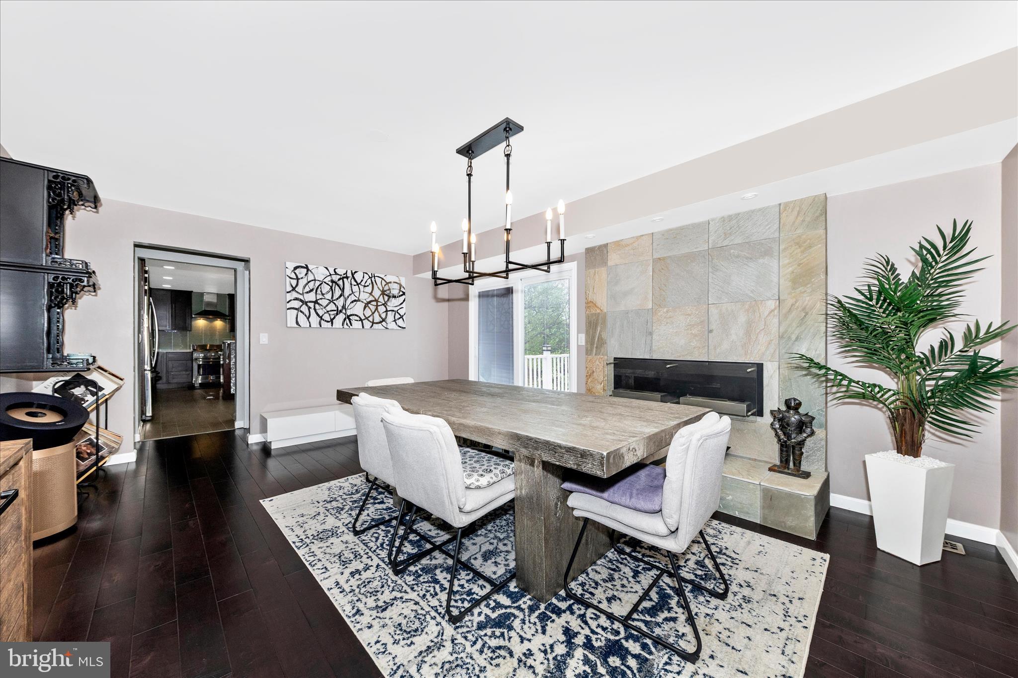 DERWOOD - Residential