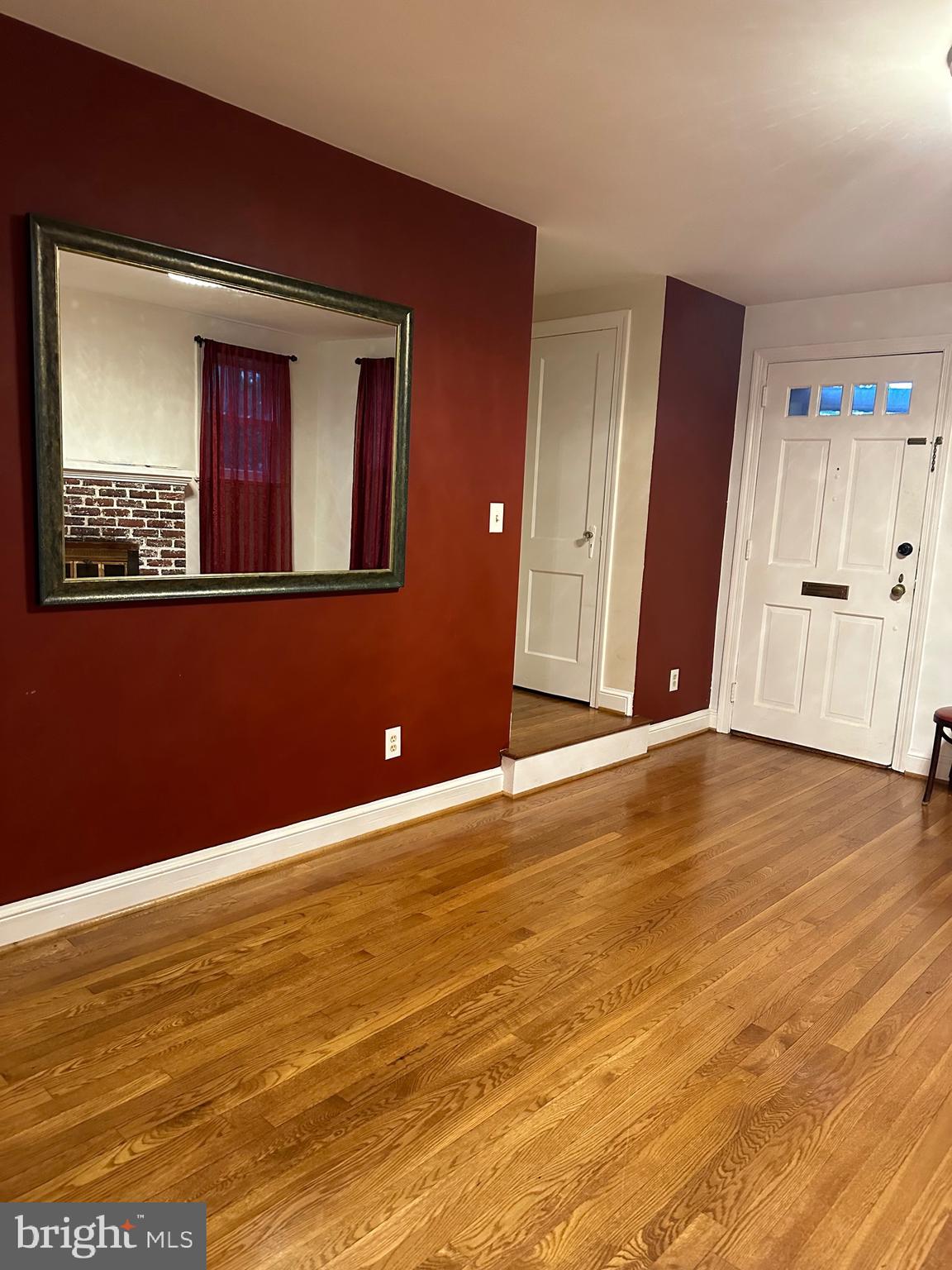 ARLINGTON - Residential Lease