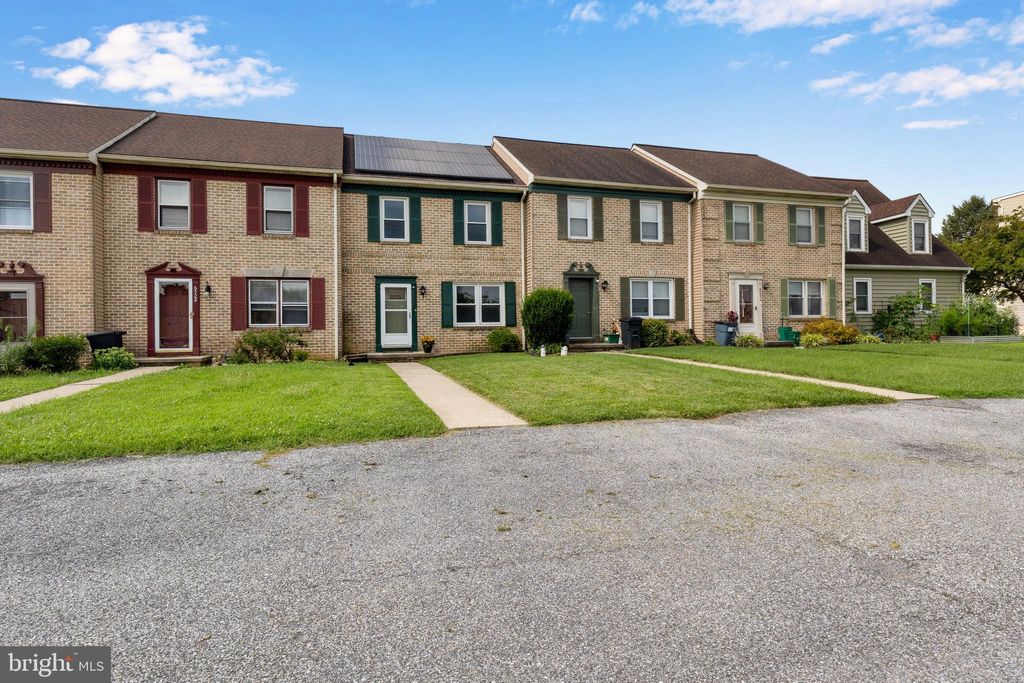 Photo of 6530 Hollow Drive, EAST PETERSBURG, PA 17520 (MLS # PALA2073214)