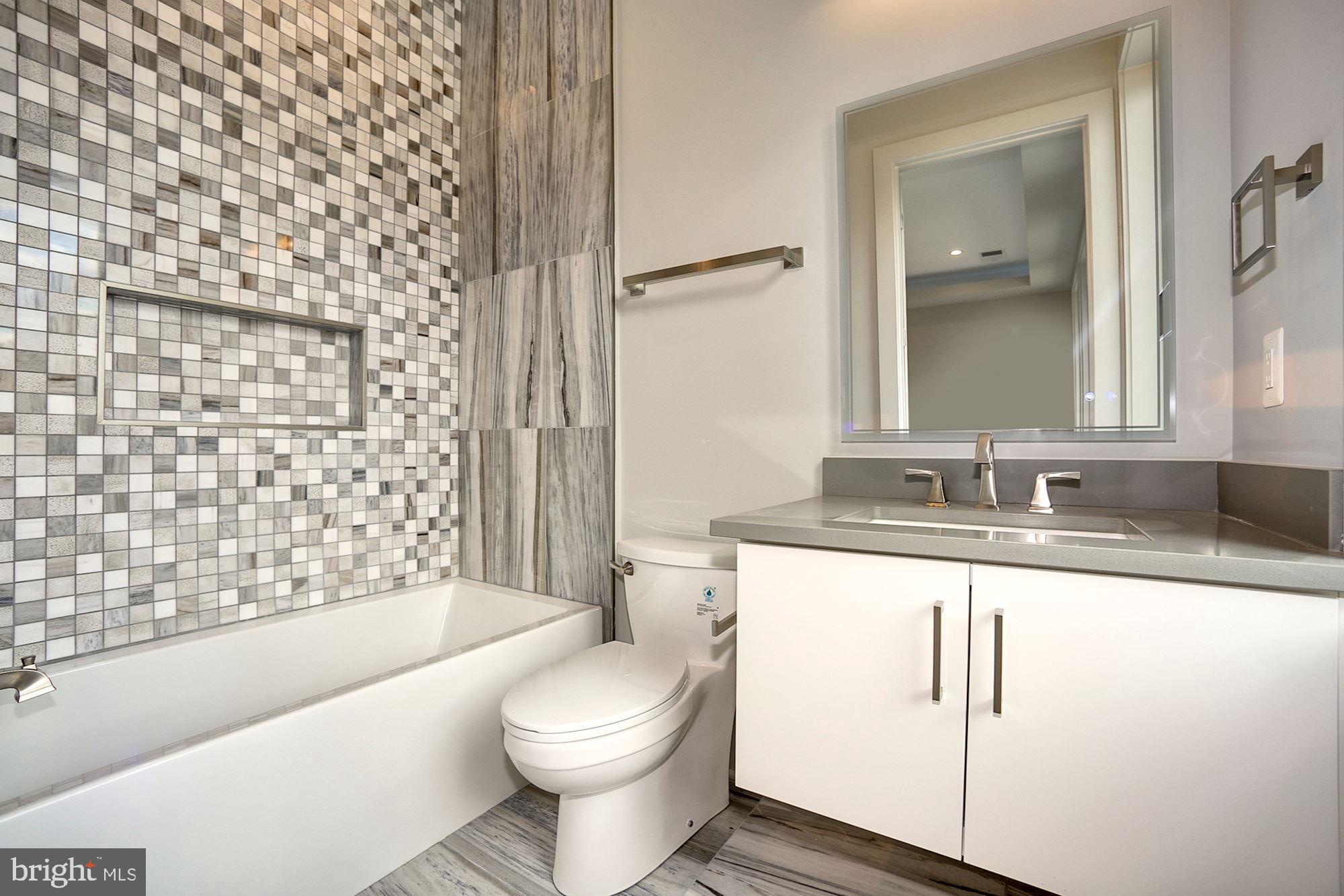 WILLIAMSBURG VILLAGE - Residential