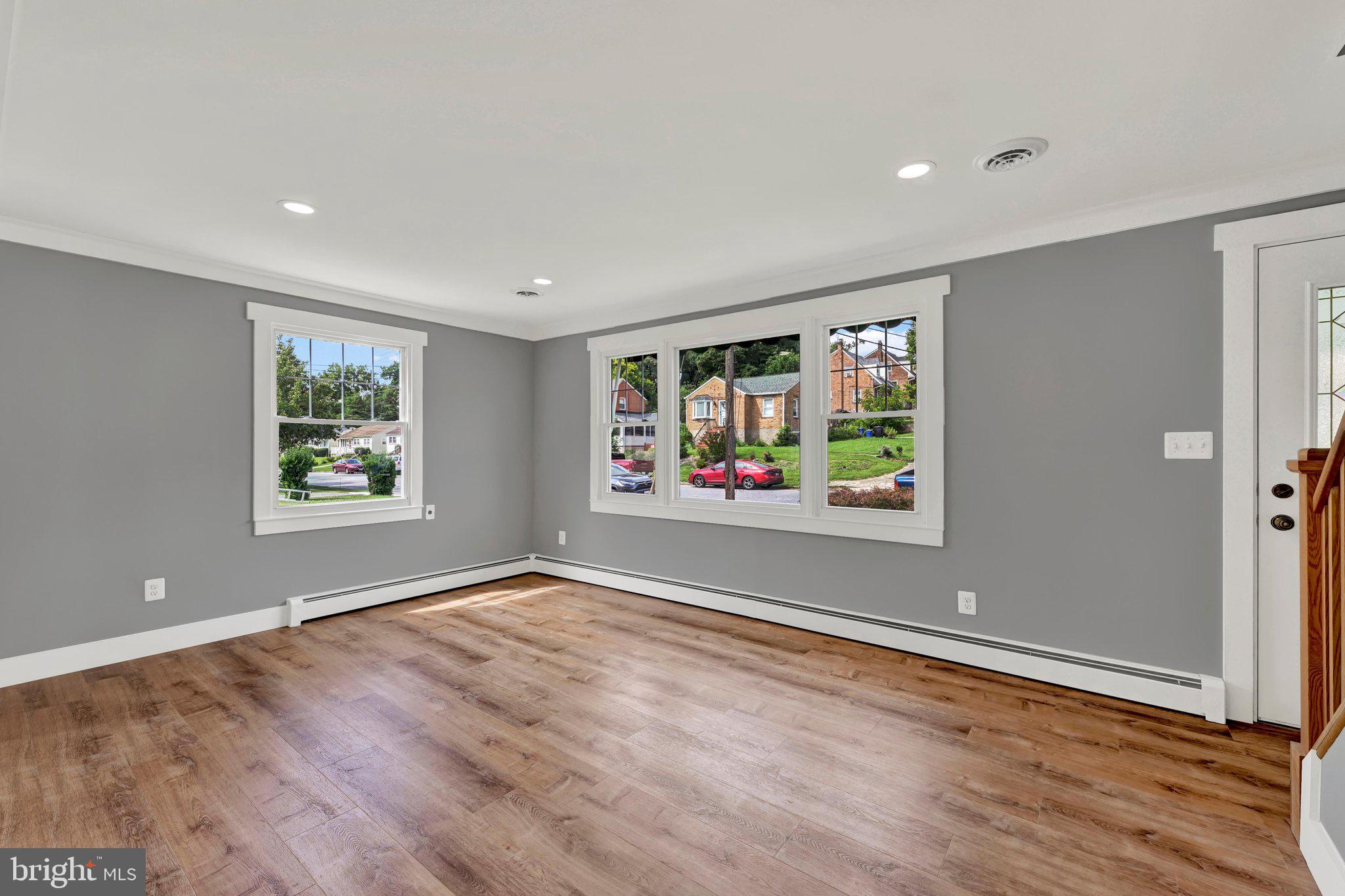 634 LONGVIEW