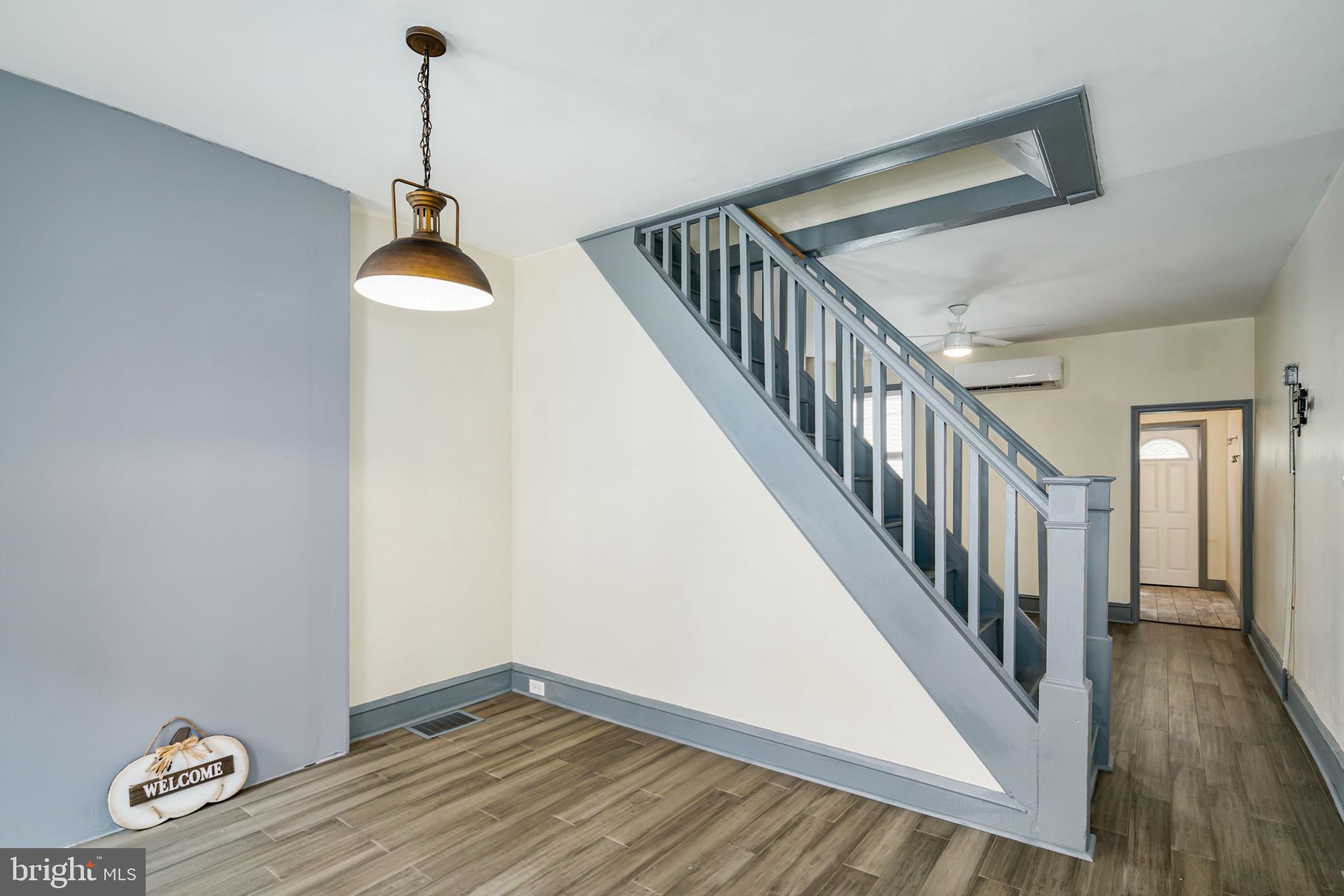 PORT RICHMOND - Residential