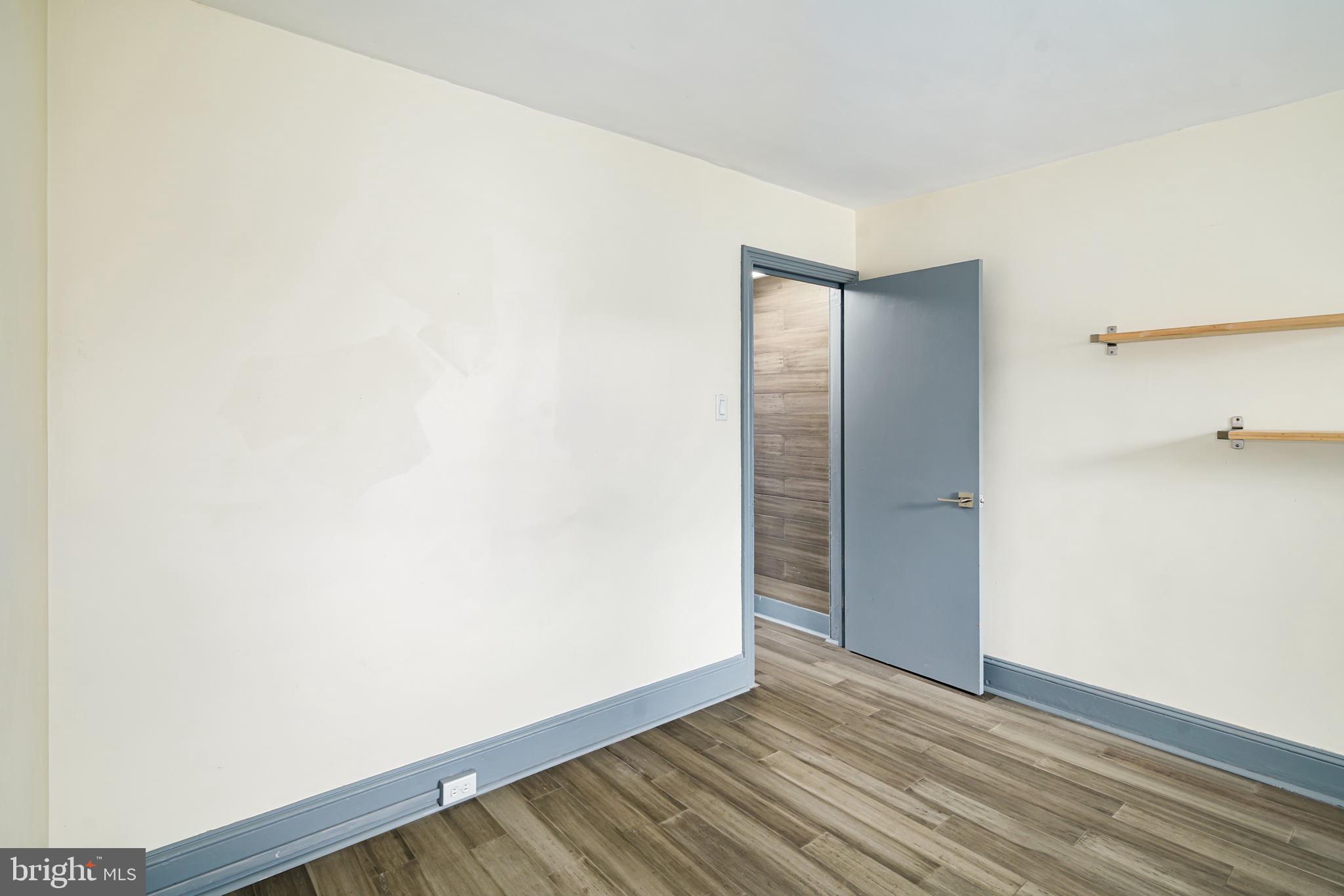 PORT RICHMOND - Residential