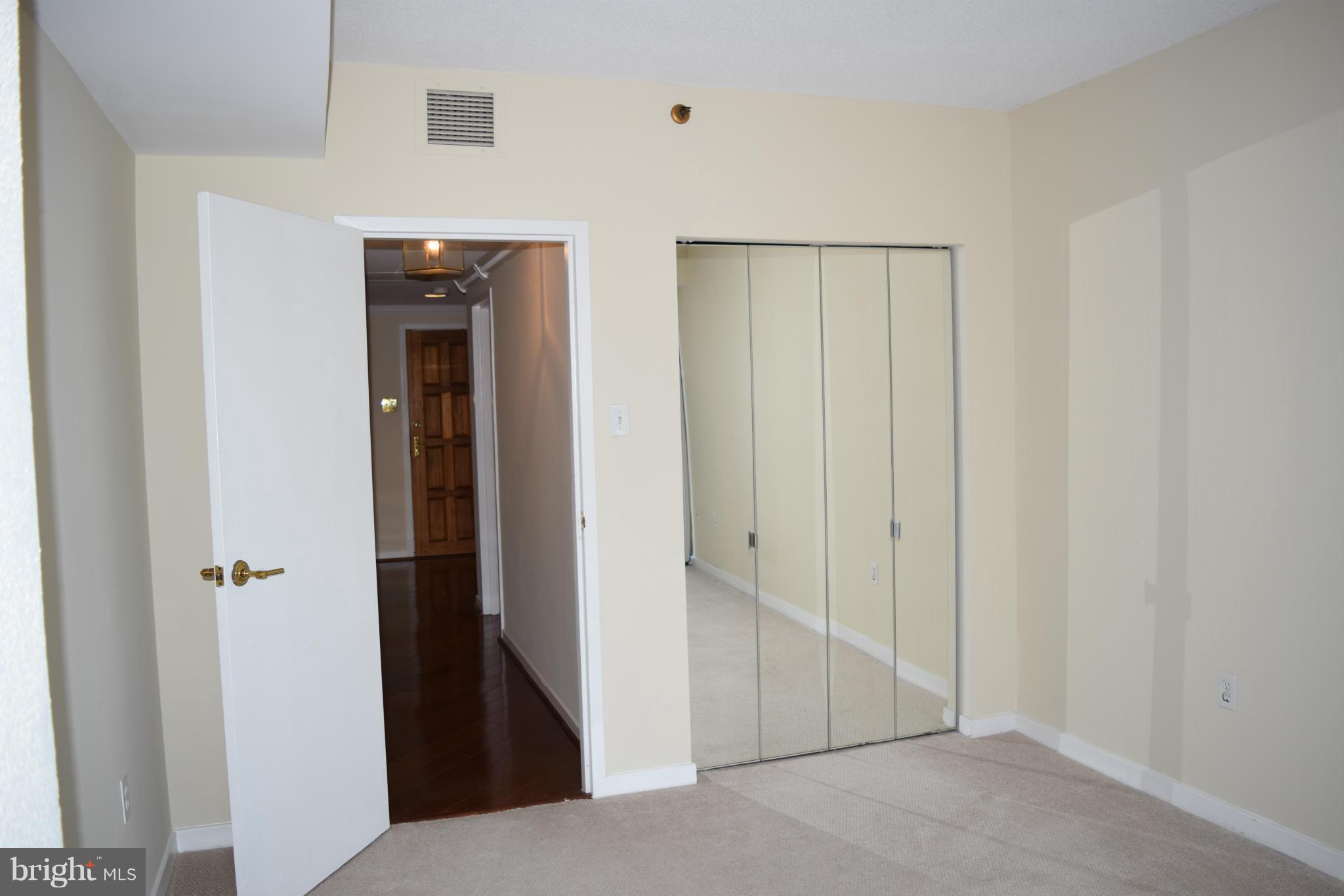 ATRIUM CONDO - Residential