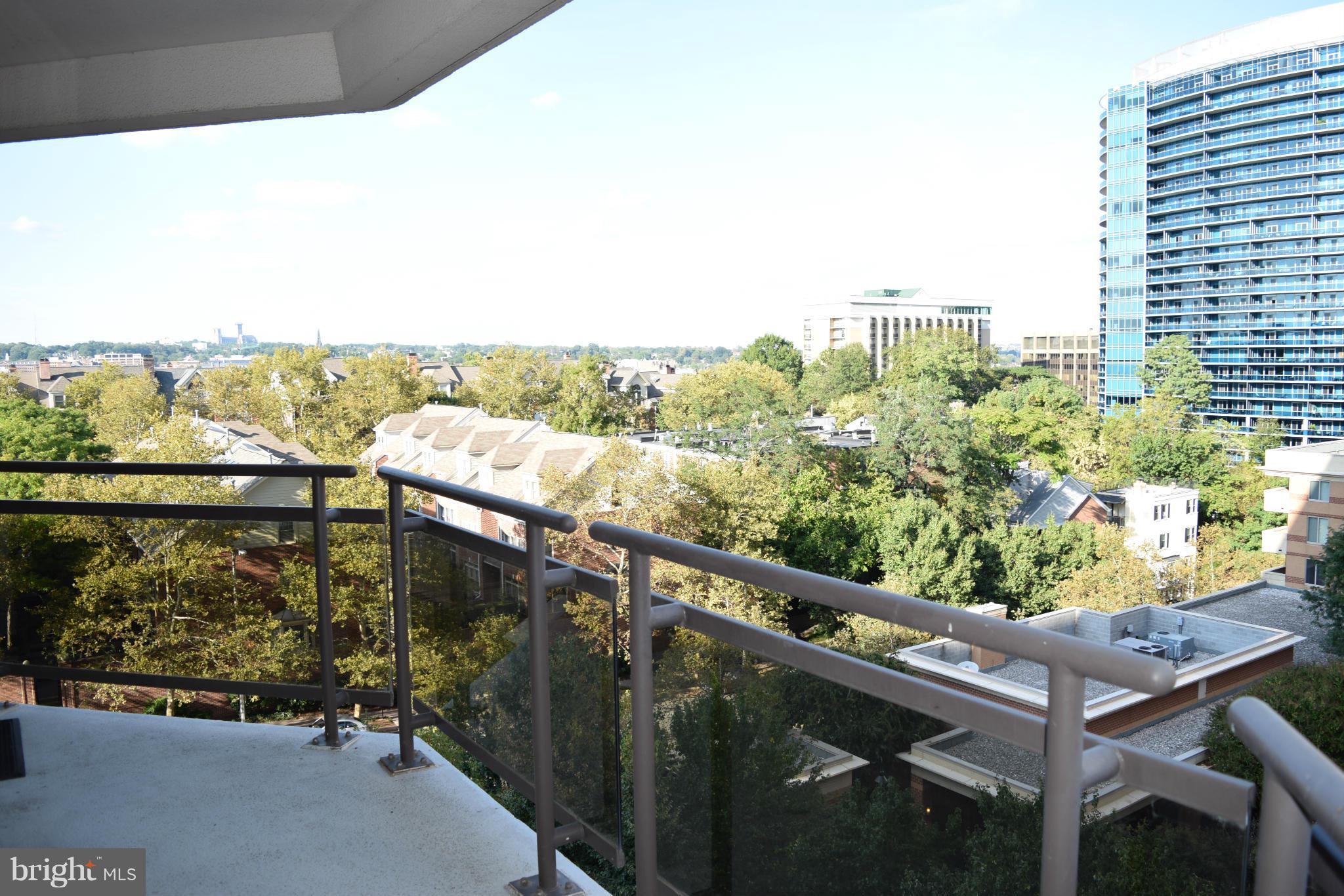 ATRIUM CONDO - Residential