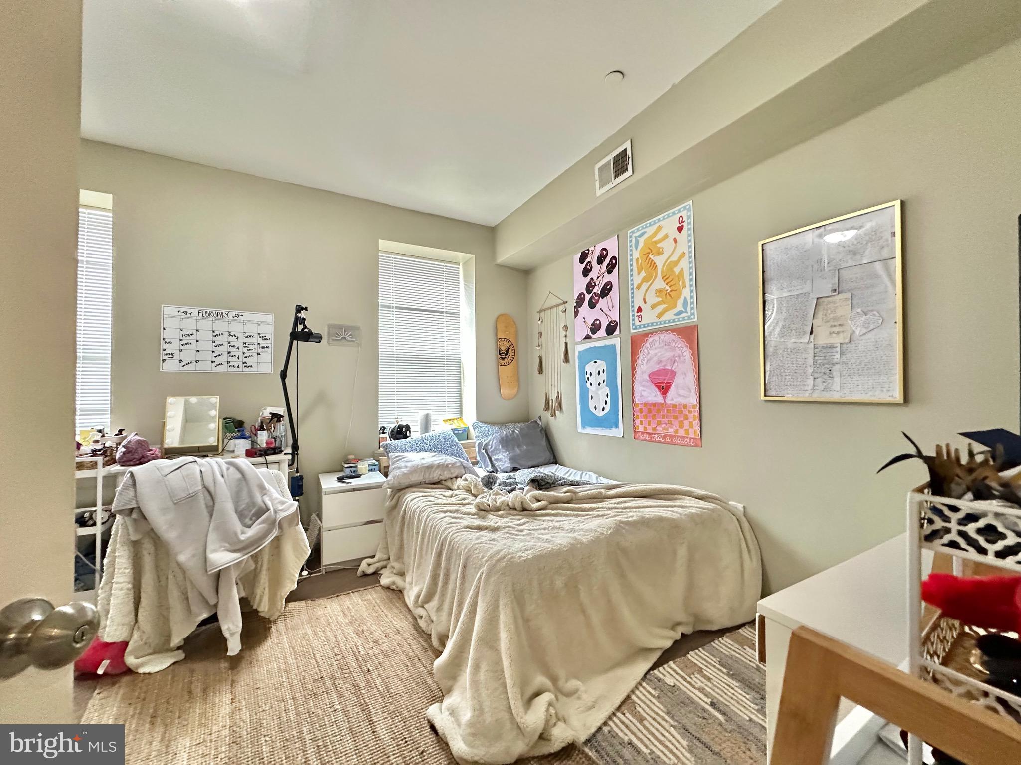 TEMPLE UNIVERSITY - Residential Lease