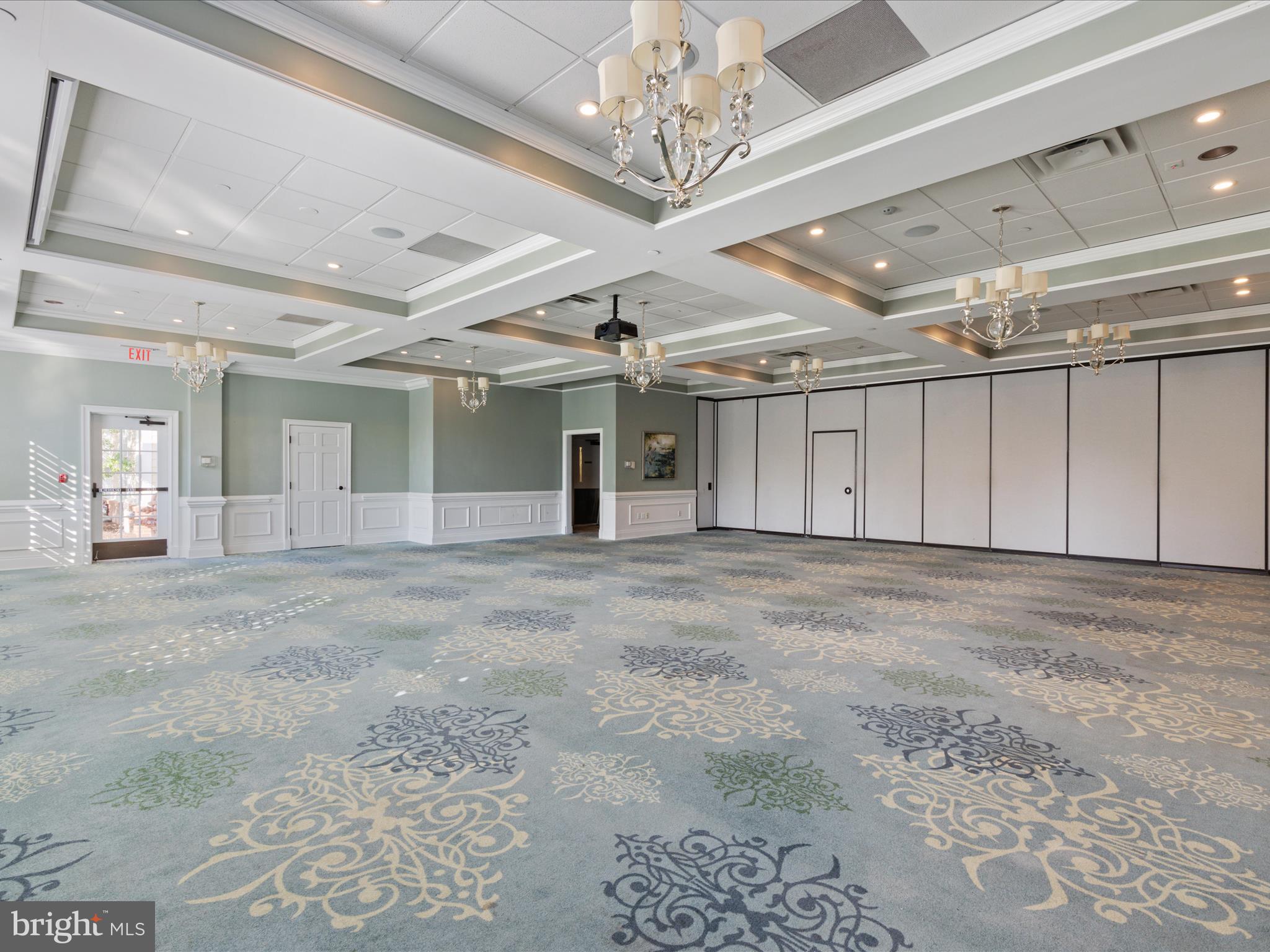 REGENCY AT DOMINION VALLEY - Residential