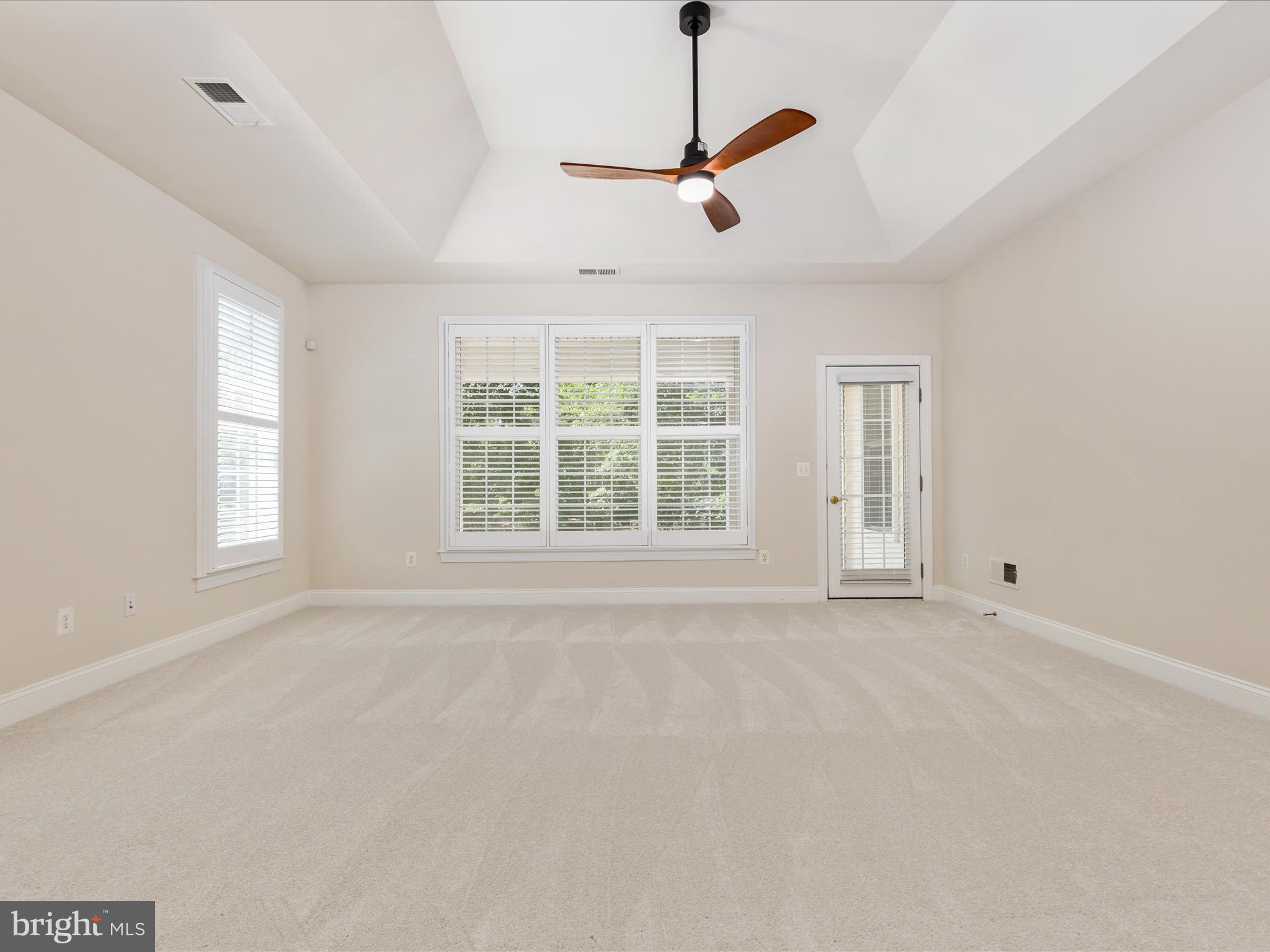 REGENCY AT DOMINION VALLEY - Residential