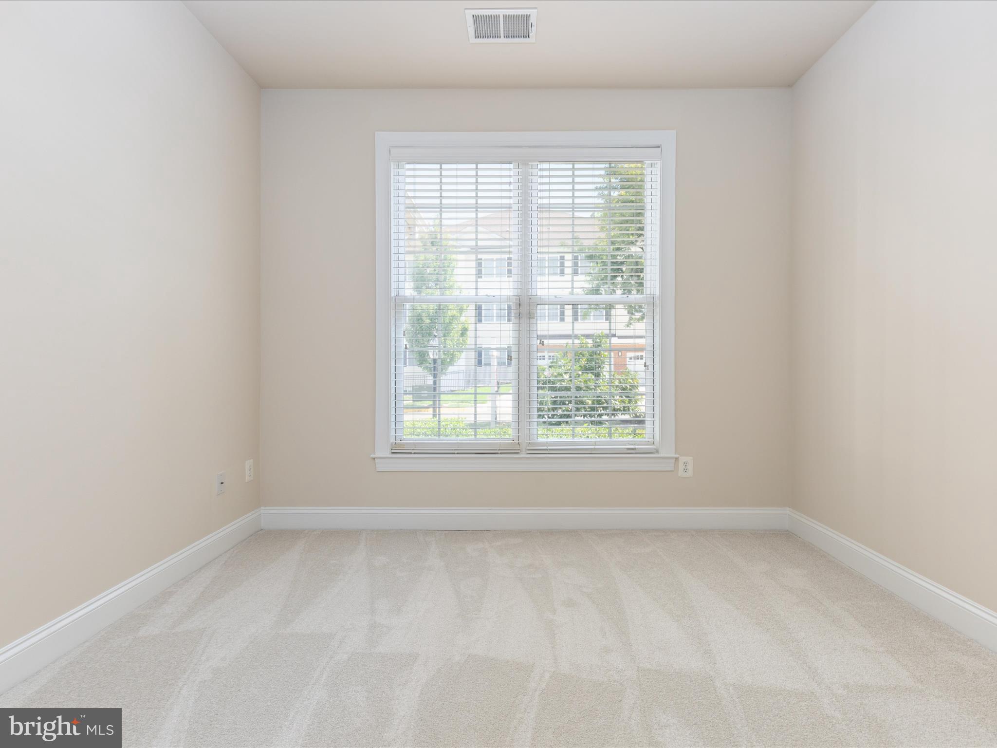 REGENCY AT DOMINION VALLEY - Residential