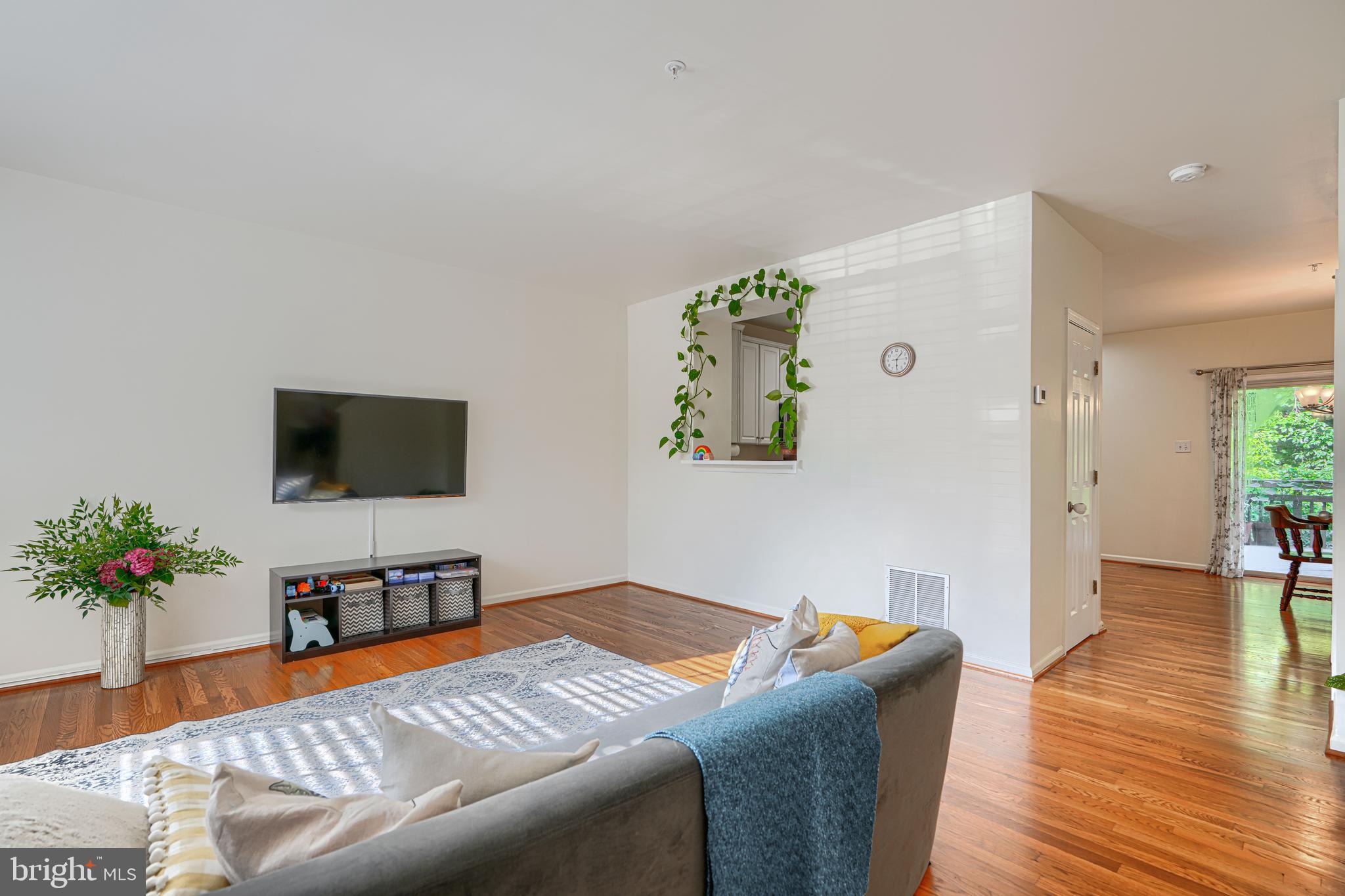 11111 LITTLE FOX LANE