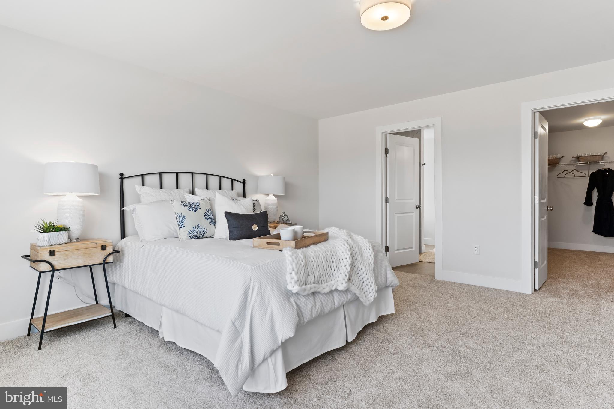 FOREVERGREEN FARMS - Residential