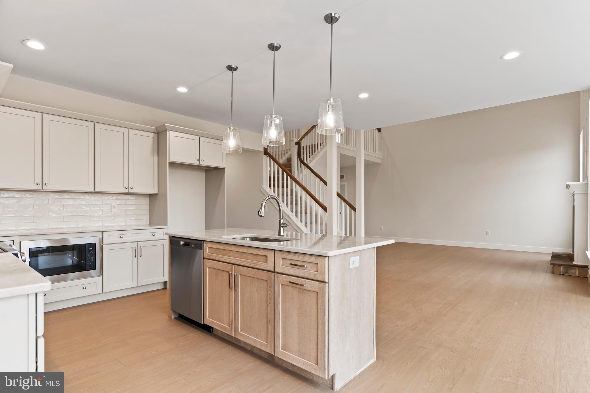 FOREVERGREEN FARMS - Residential